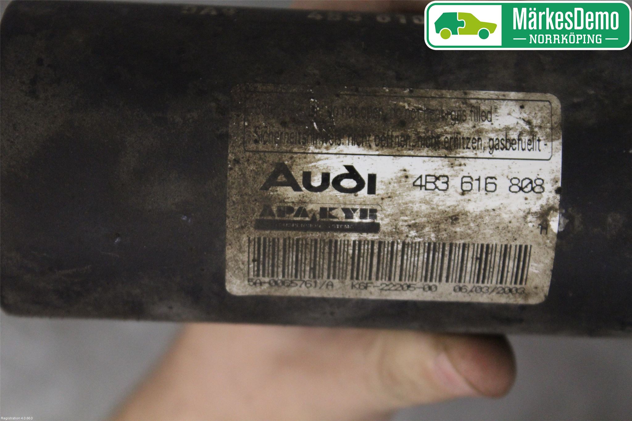 Audi A6/S6     97-05 Fjädr Hydraulklocka Bak