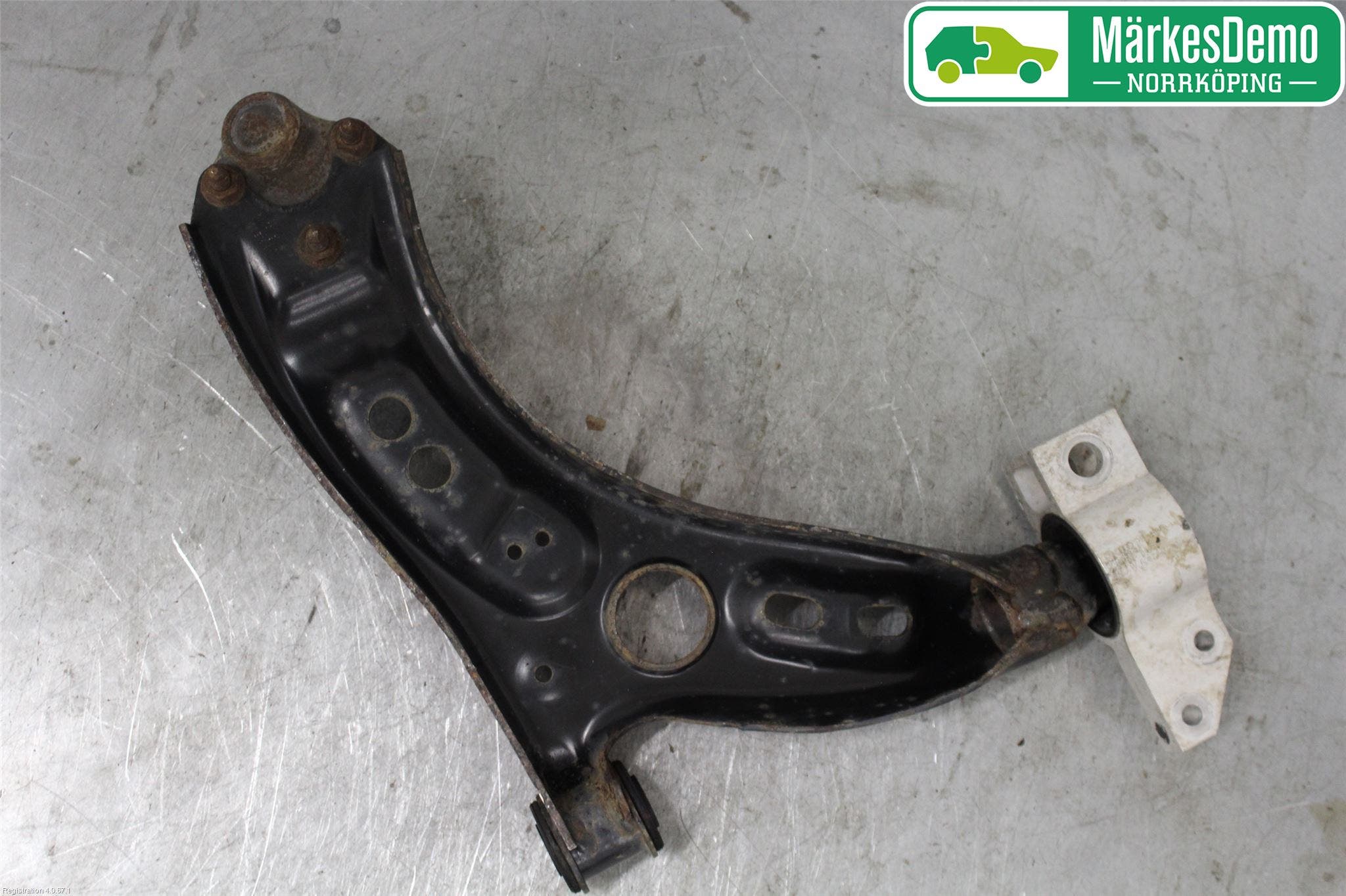 Seat ALTEA Bärarm Fram Undre Vä