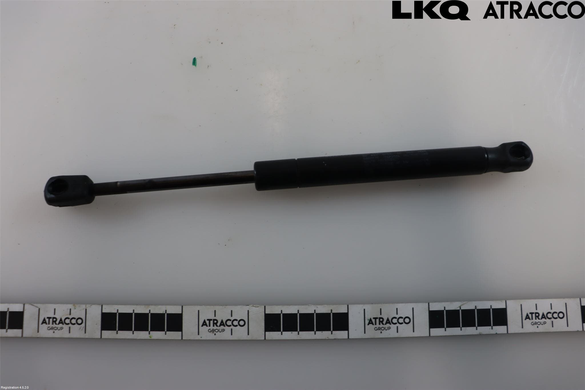 Volvo XC60 09-13 Gasfjäder Motorhuv