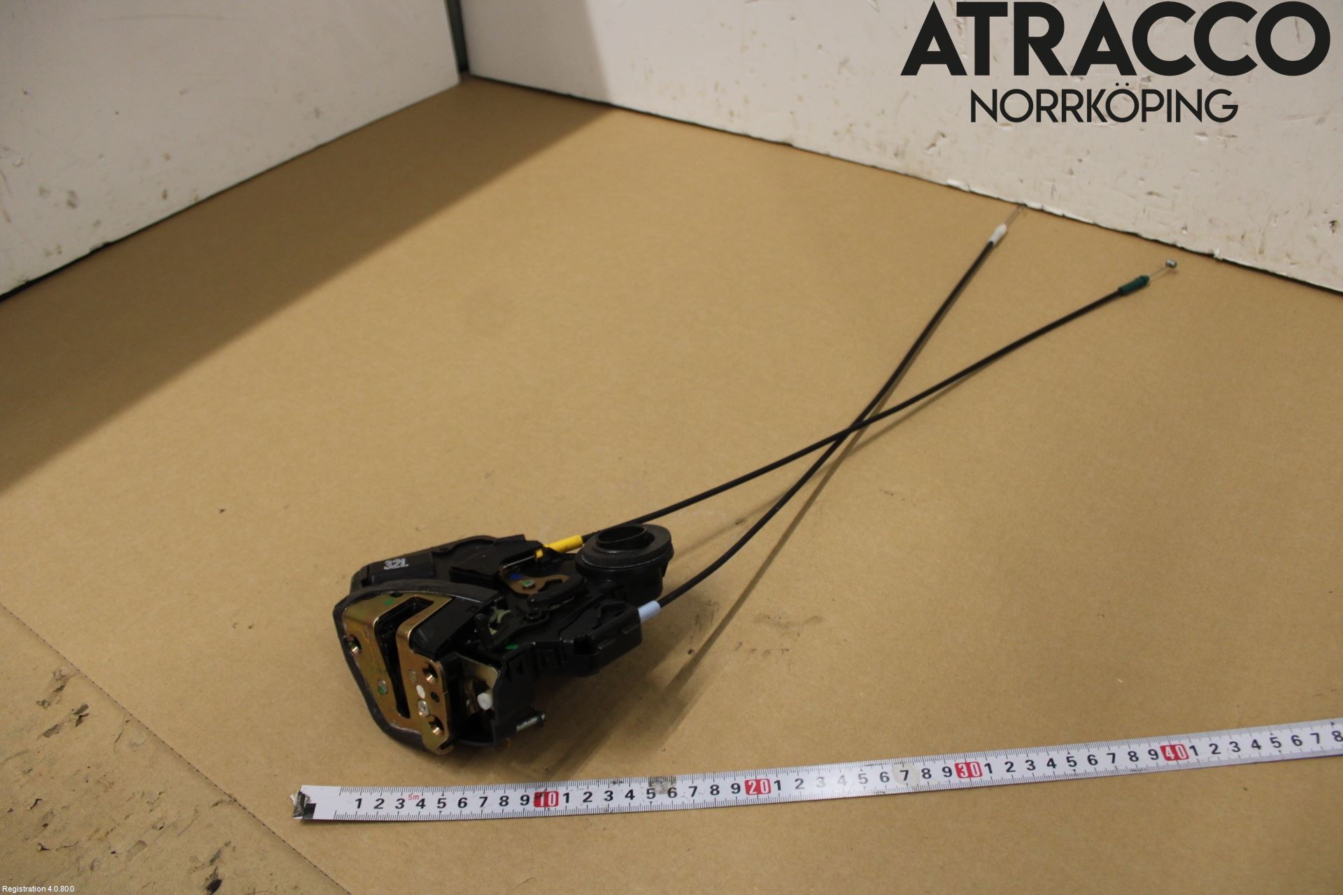 Toyota COROLLA 02-07 Låskista-Dörrlås