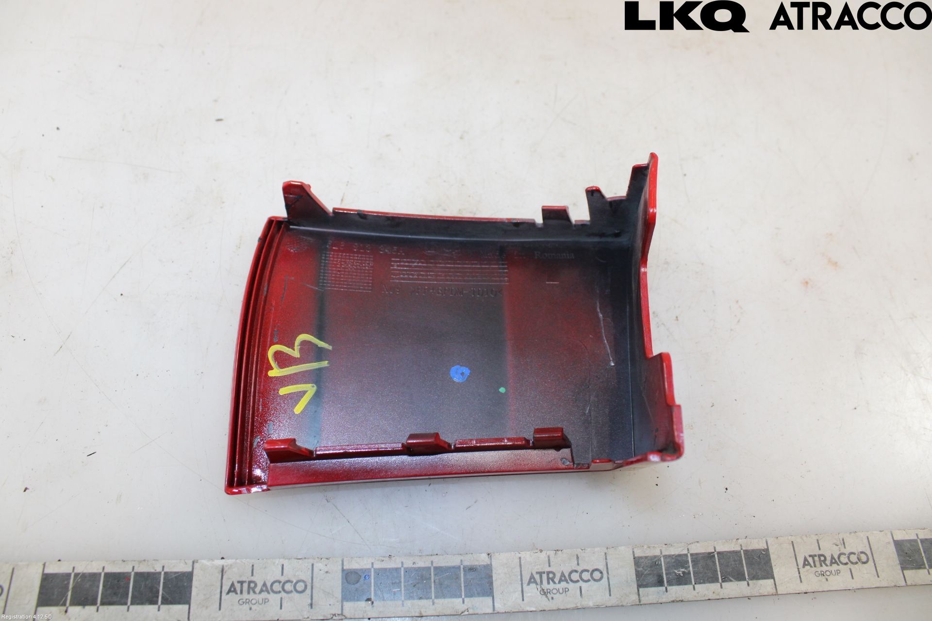 Skoda YETI Stötfångardel Bak Vä