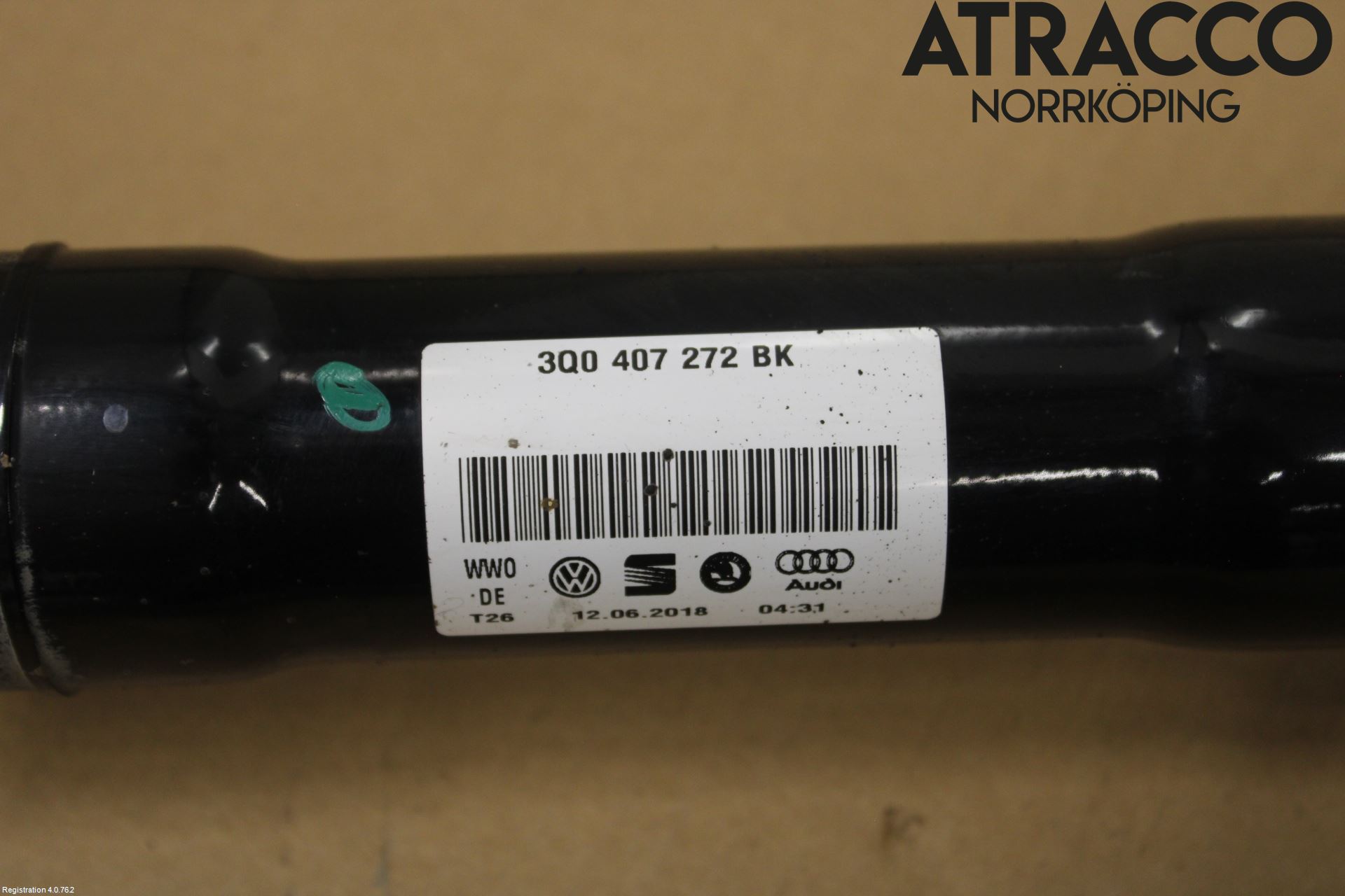 Volkswagen VW PASSAT 15-19 Drivaxel Fram Höger