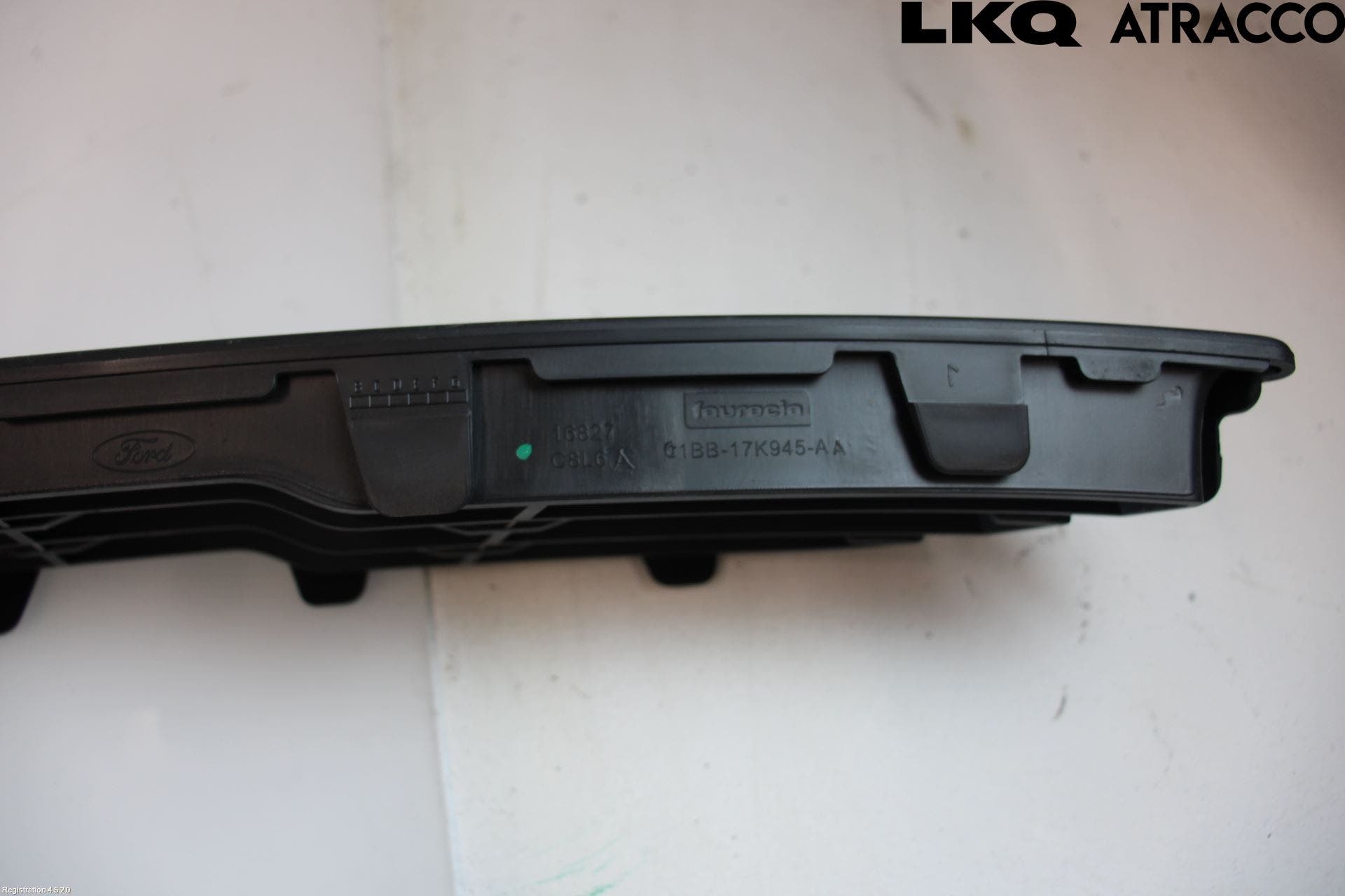 Ford FIESTA 13-17 Grill-Galler