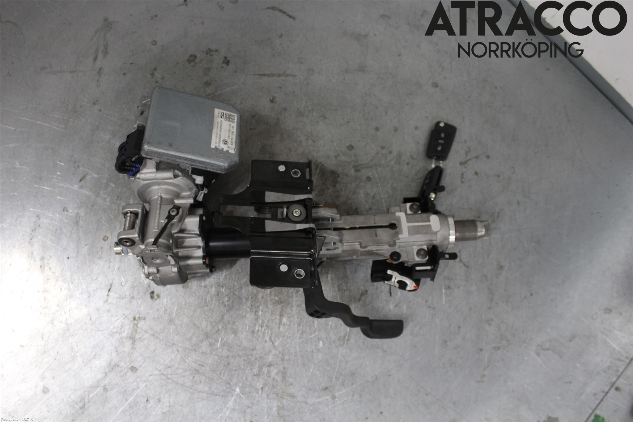 Volkswagen VW POLO 10-17 Rattaxelagg Med Inb Servo