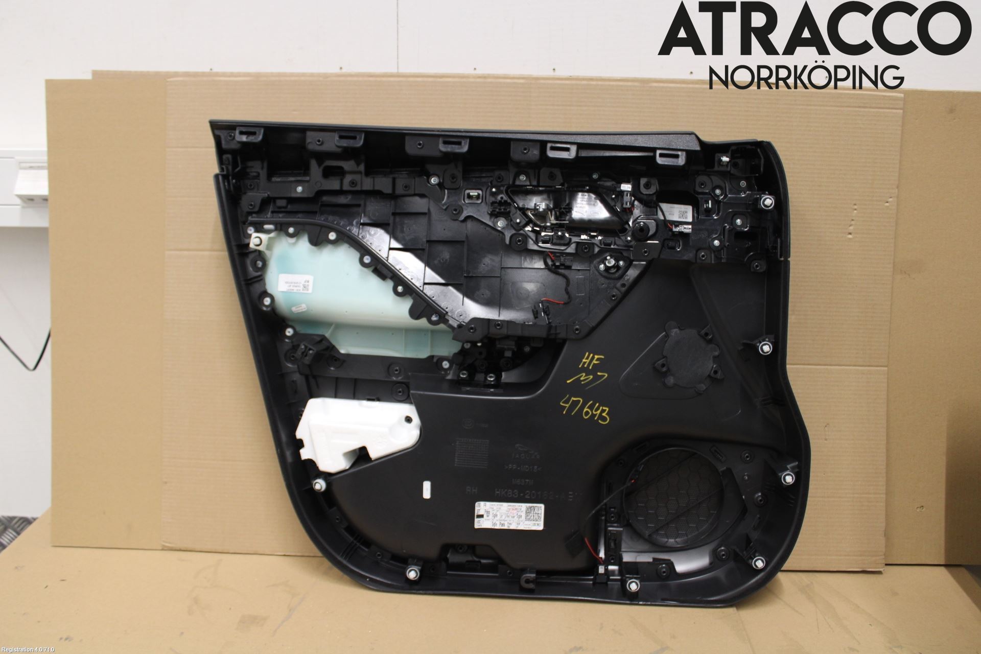 Jaguar F-PACE Dörrklädsel Hö