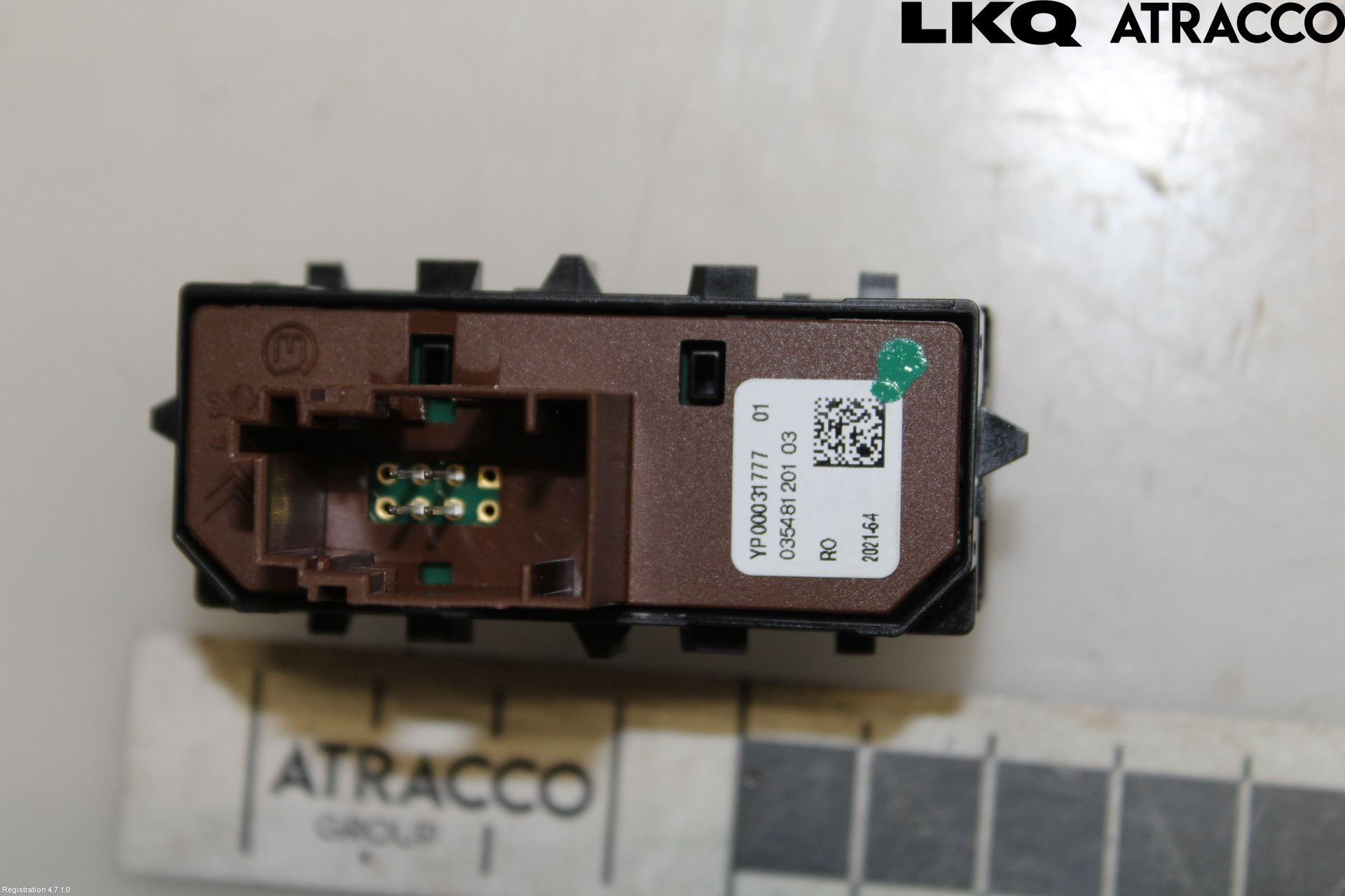 Opel CORSA F, CORSA-E 20- Strömställare Parkeringshjälp