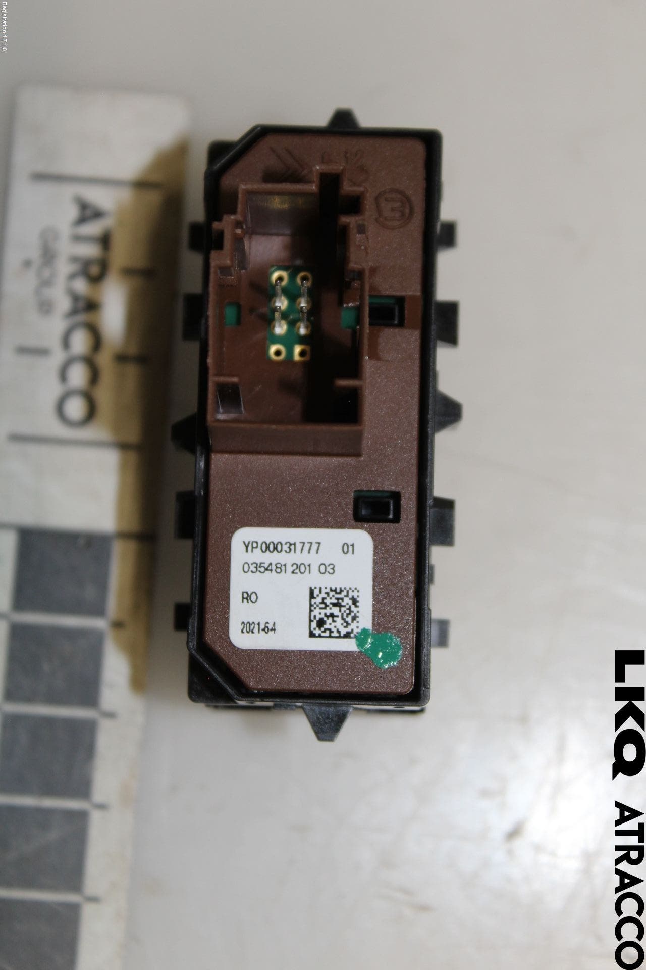 Opel CORSA F, CORSA-E 20- Strömställare Parkeringshjälp