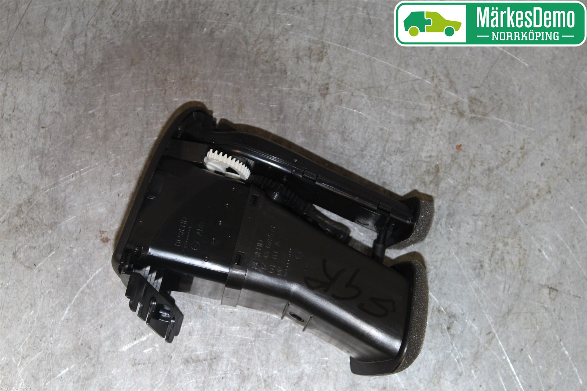 Jaguar X-TYPE Defrosterkanal-Munstycke