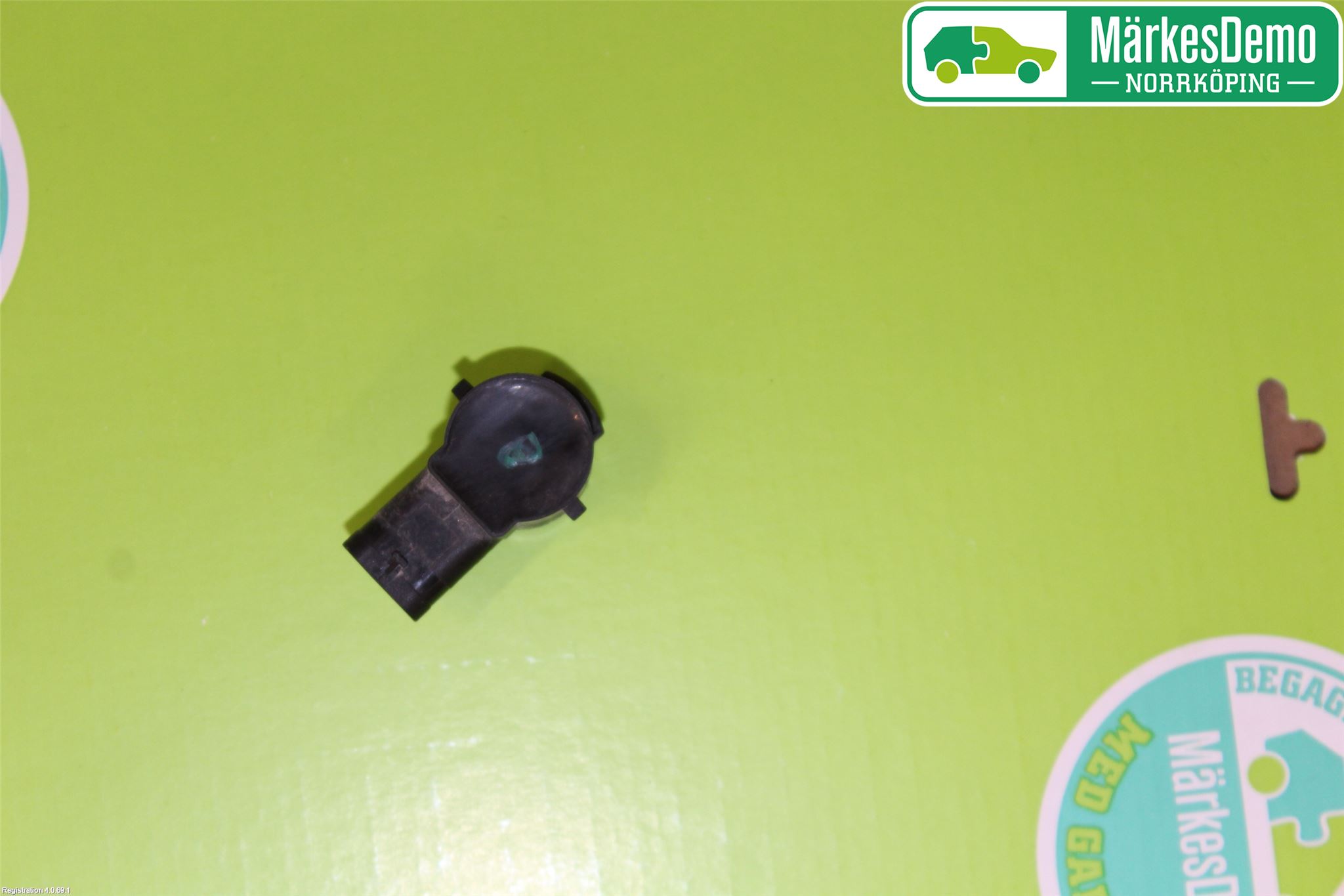 Volkswagen VW GOLF / E-GOLF VII 13-20 Parkeringshjälp Backsensor
