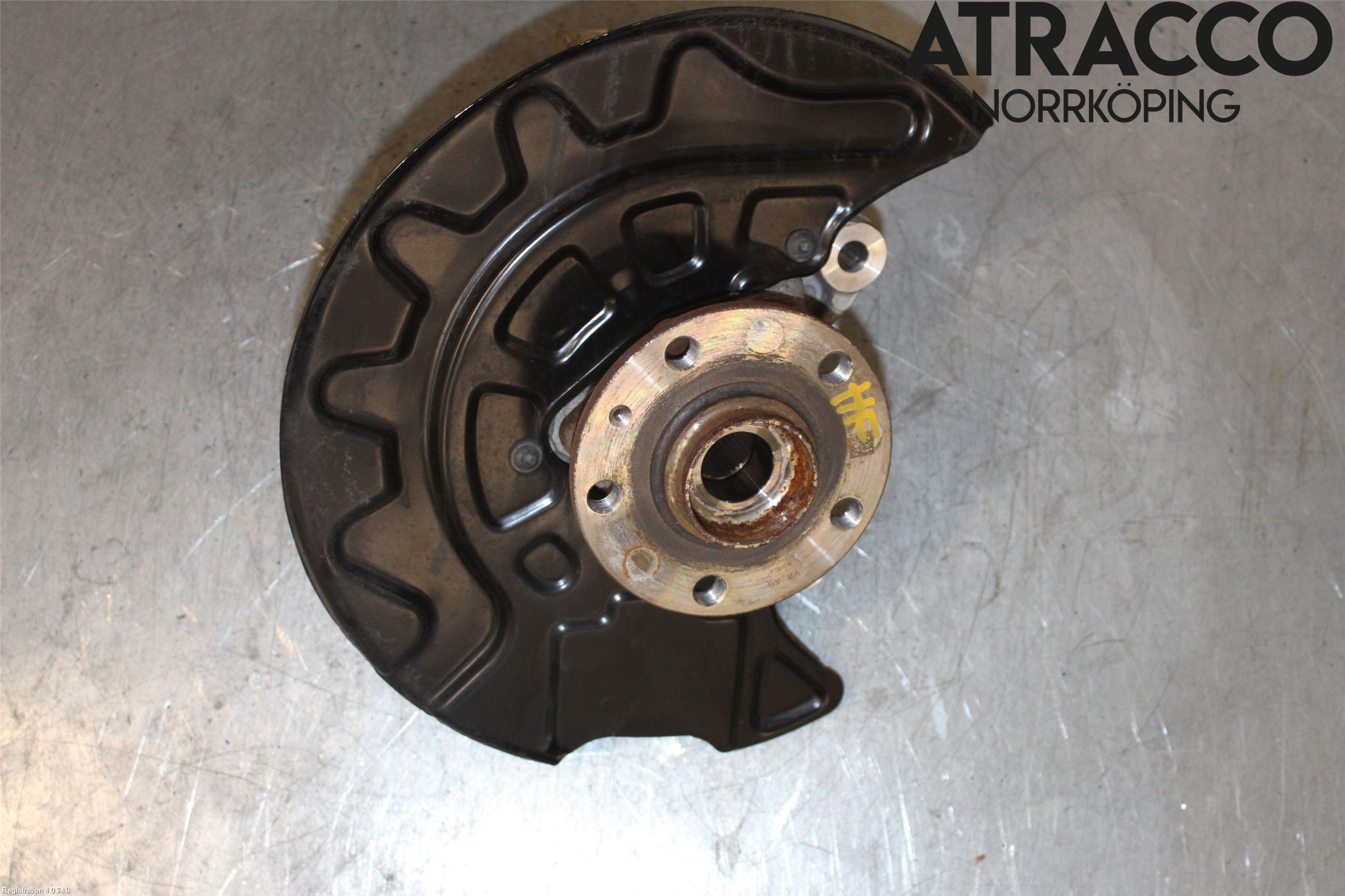 Volkswagen VW TIGUAN 16-24 Styrspindel Lagerhus Hö