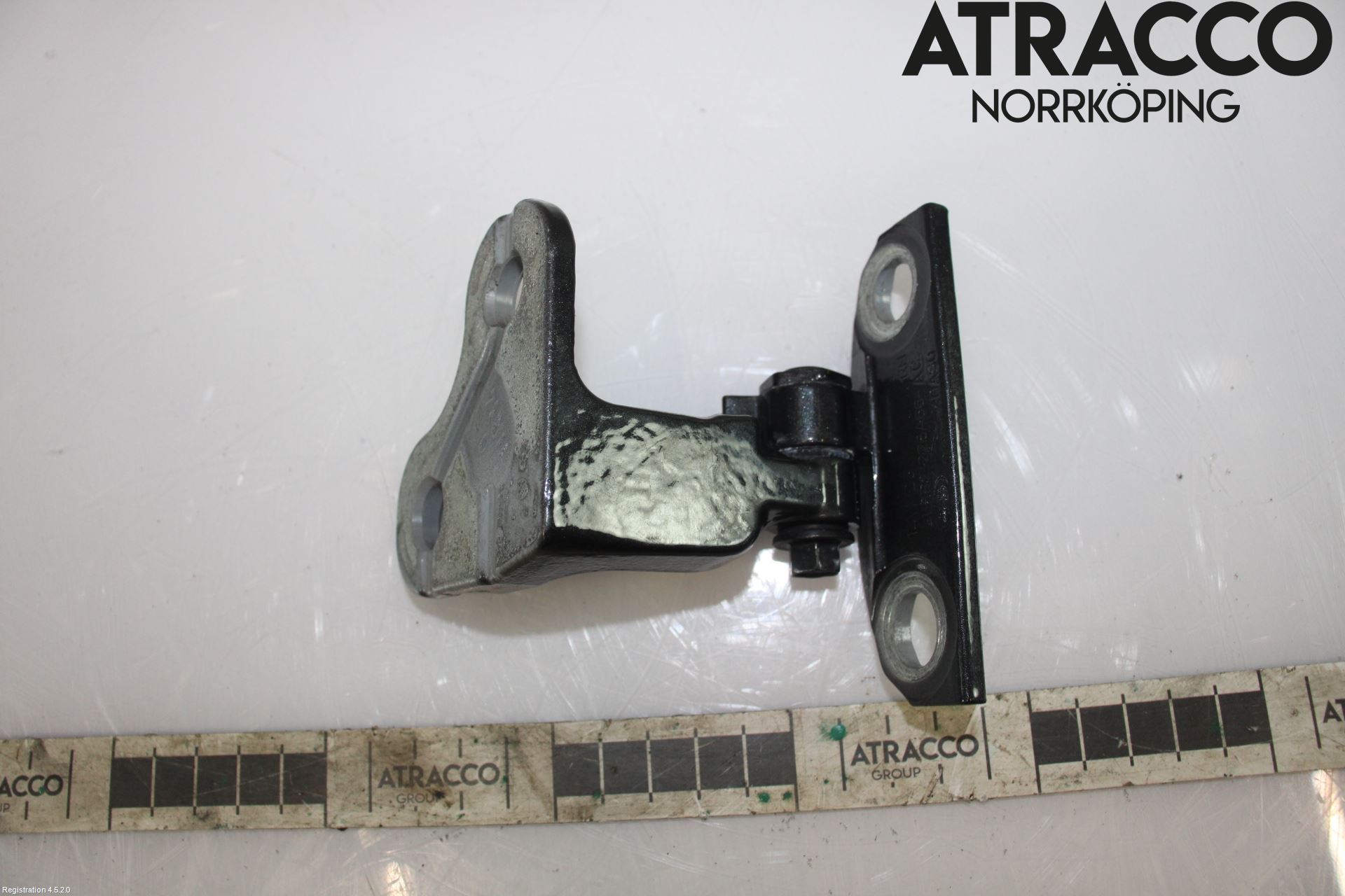Landrover DEFENDER (L663) 20- Dörrgångjärn