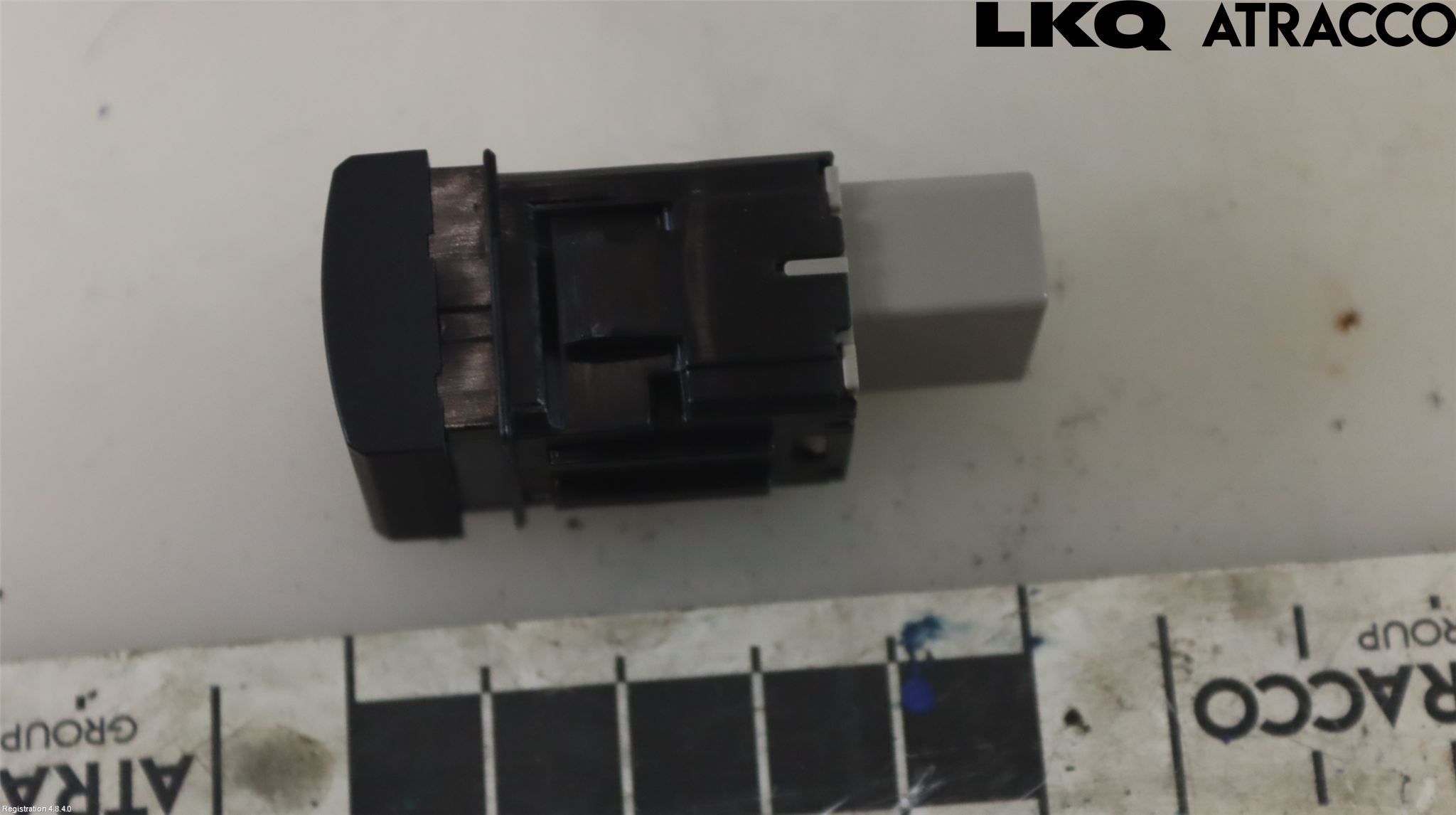 Toyota RAV4 19- Strömställare Övrigt