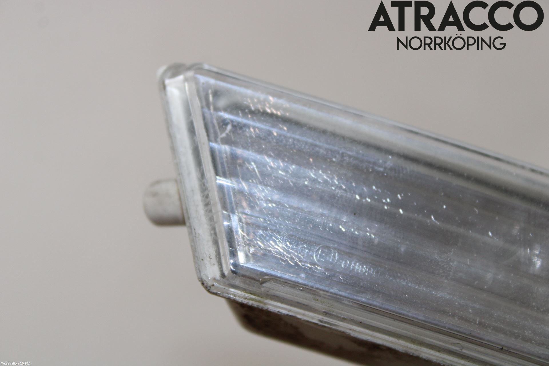 Volkswagen VW PASSAT 05-11 Blinkers Fram Höger