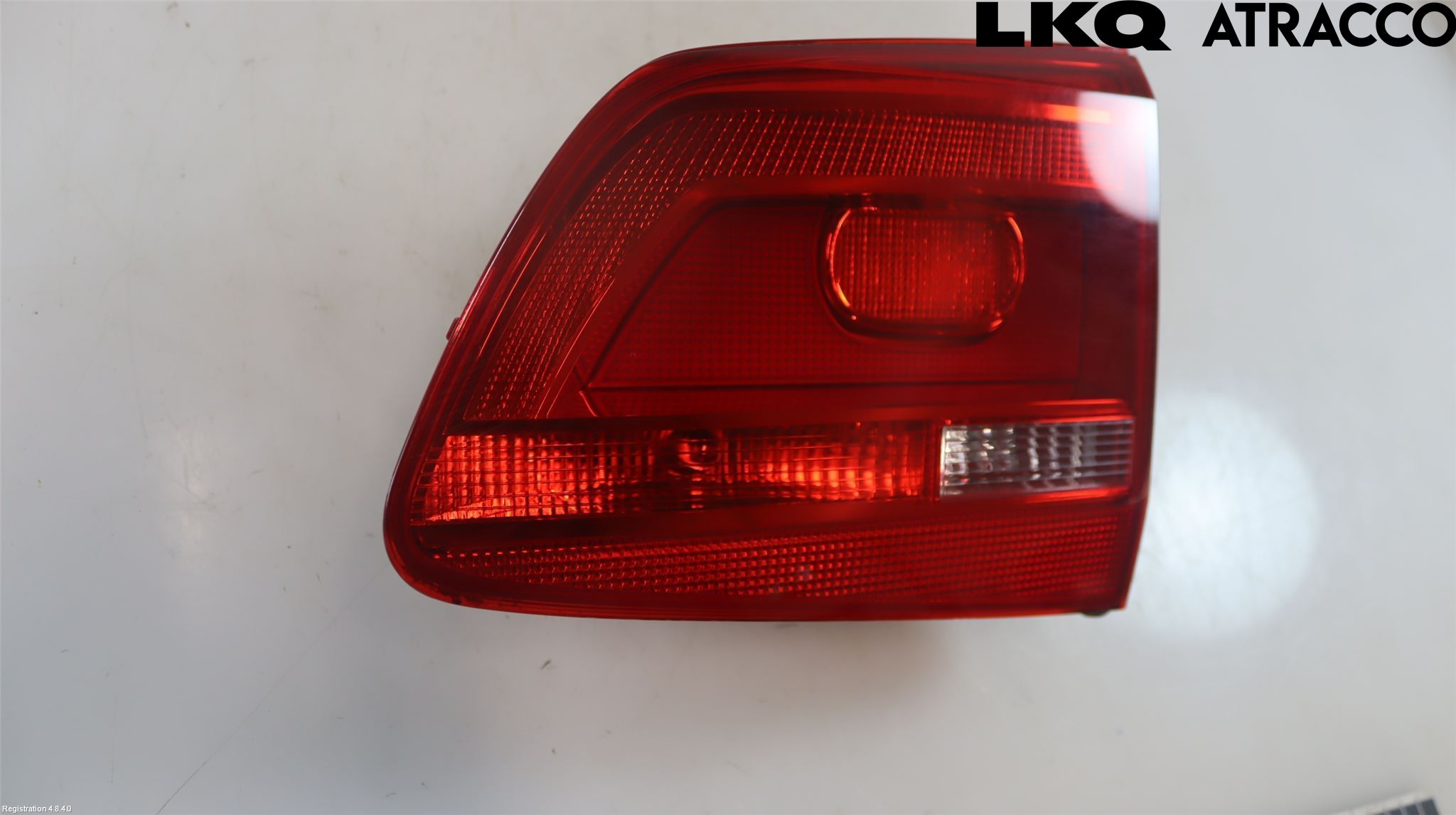 Volkswagen VW TOURAN 10-15 Bakljus Lucka Hö