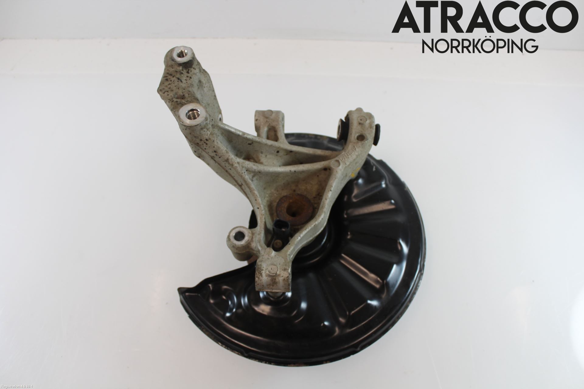 Audi Q3 F3 19- Hjullagerhus-Spindel Vä B