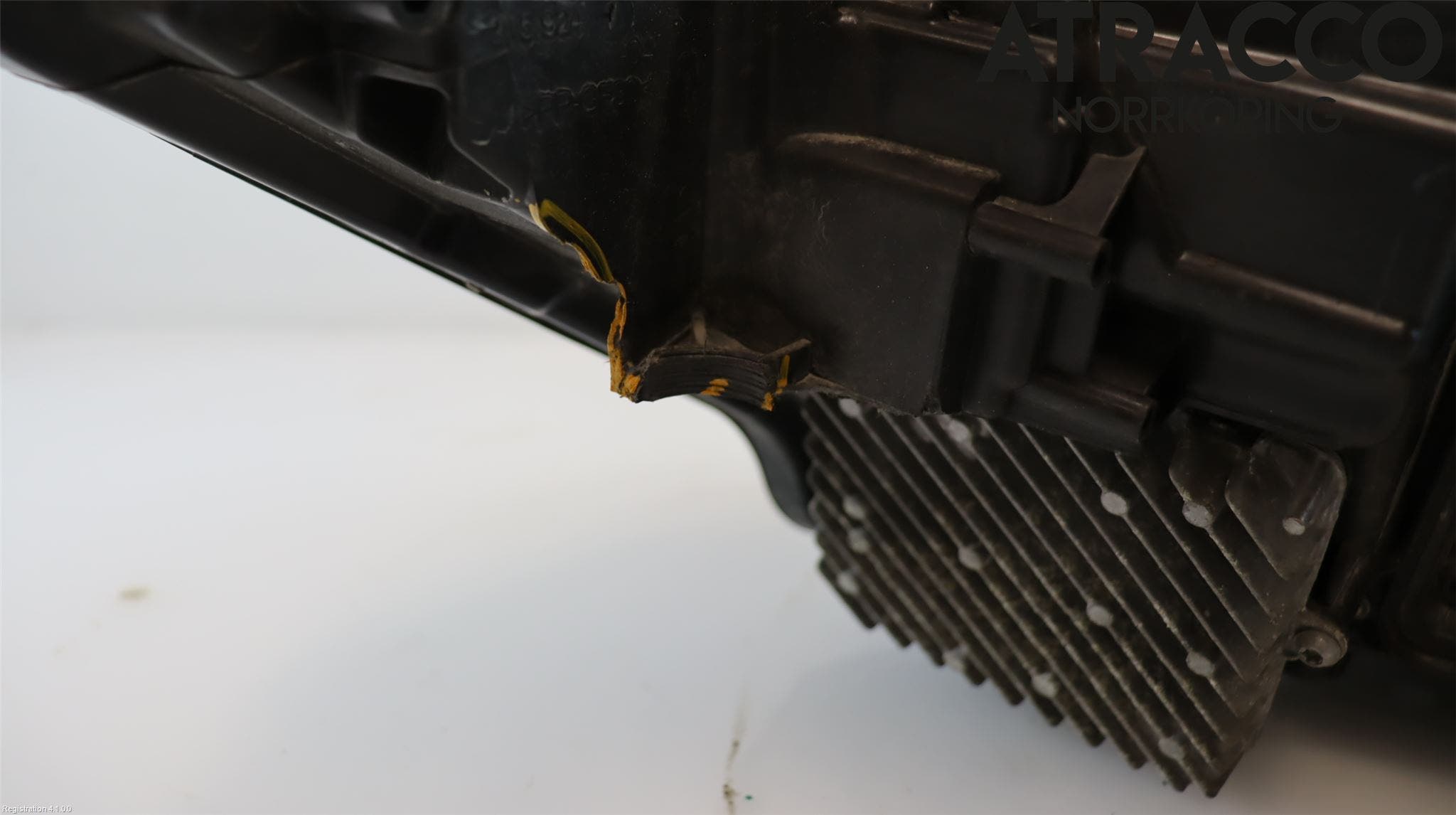 Audi A6 F2/C8 19- Strålkastare Höger