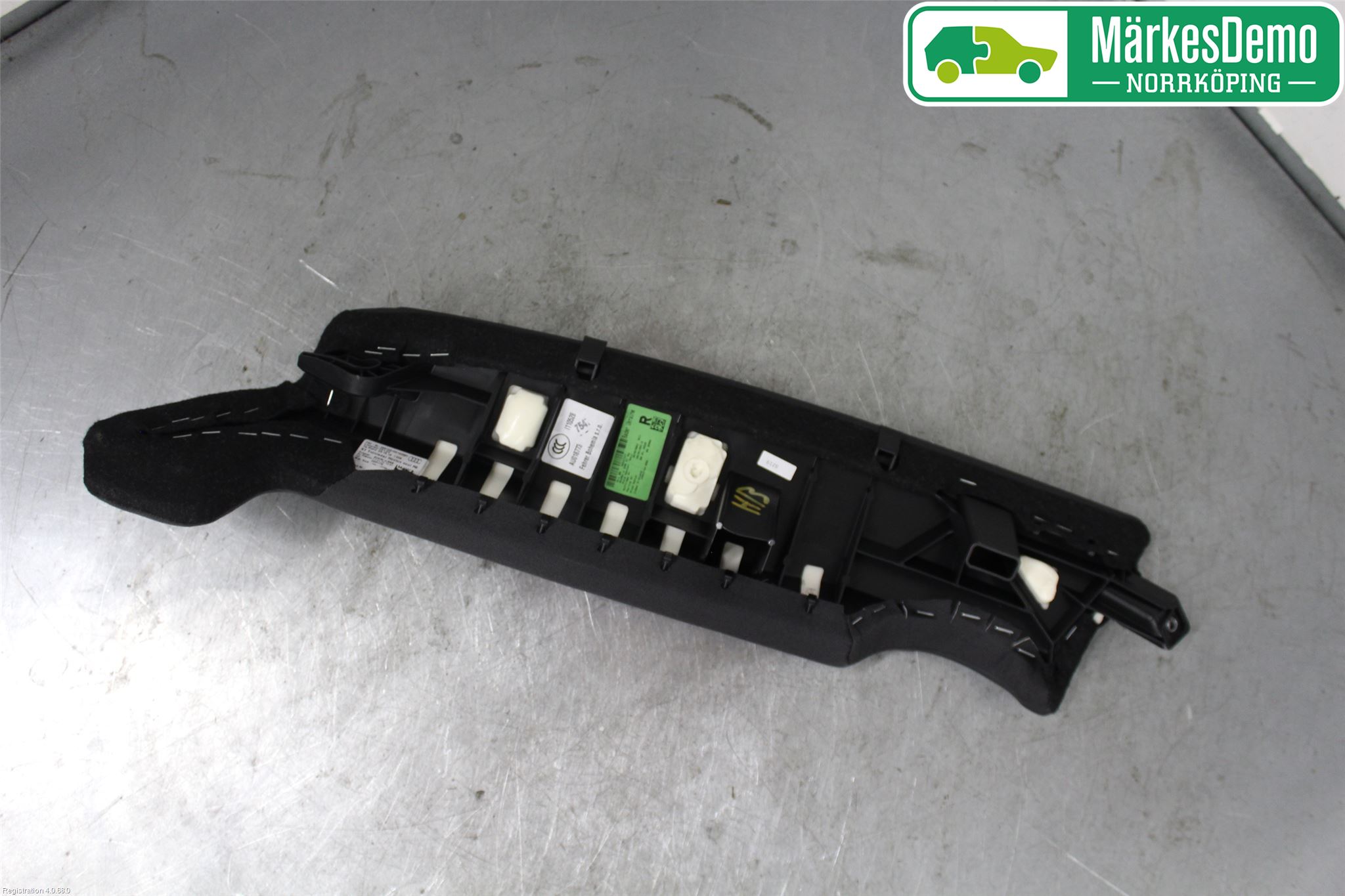 Audi A4/S4 B9 20- Inredning Ryggdyna Bak