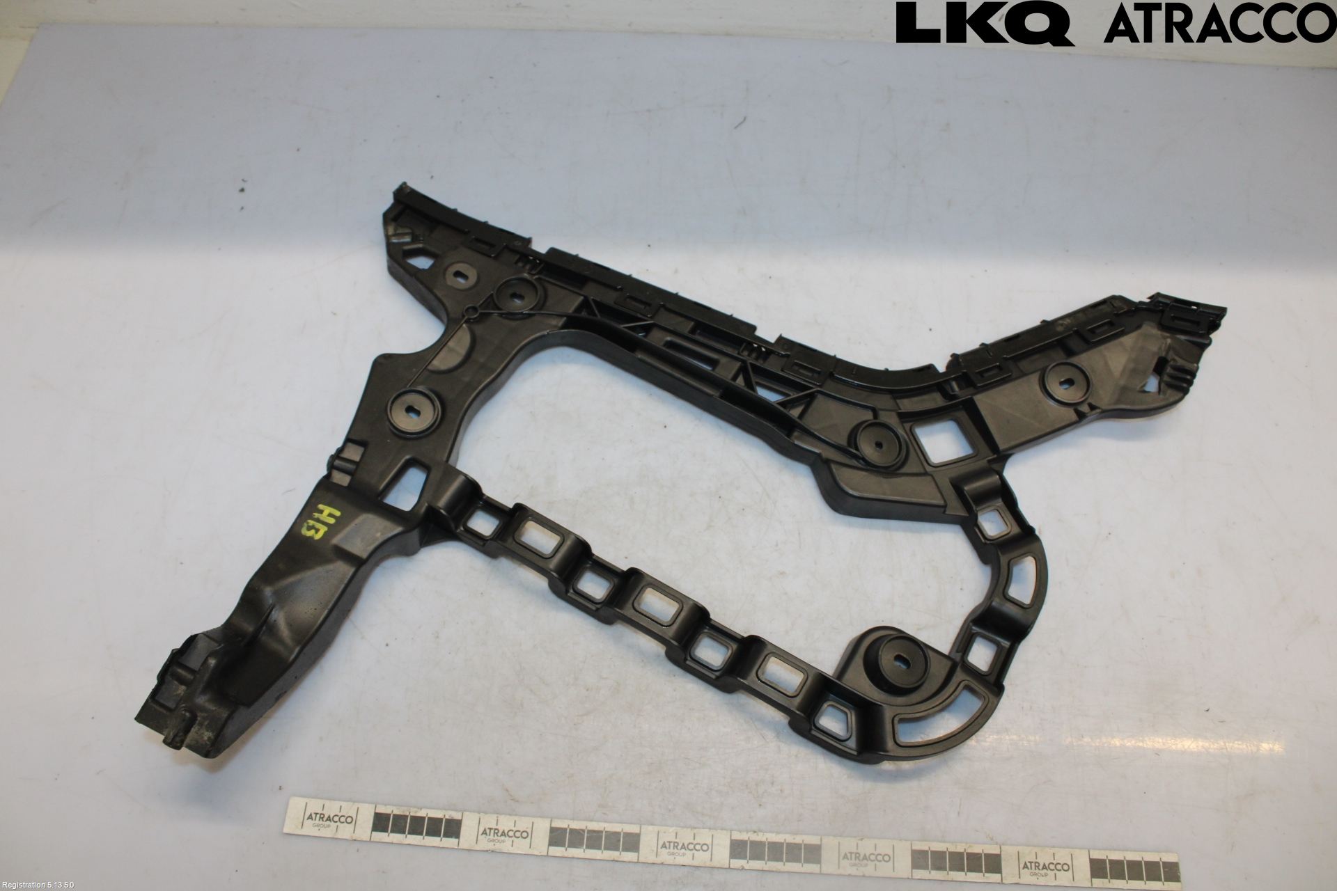 Volkswagen VW PASSAT 15-19 Stötfångarfäste Bak Hö