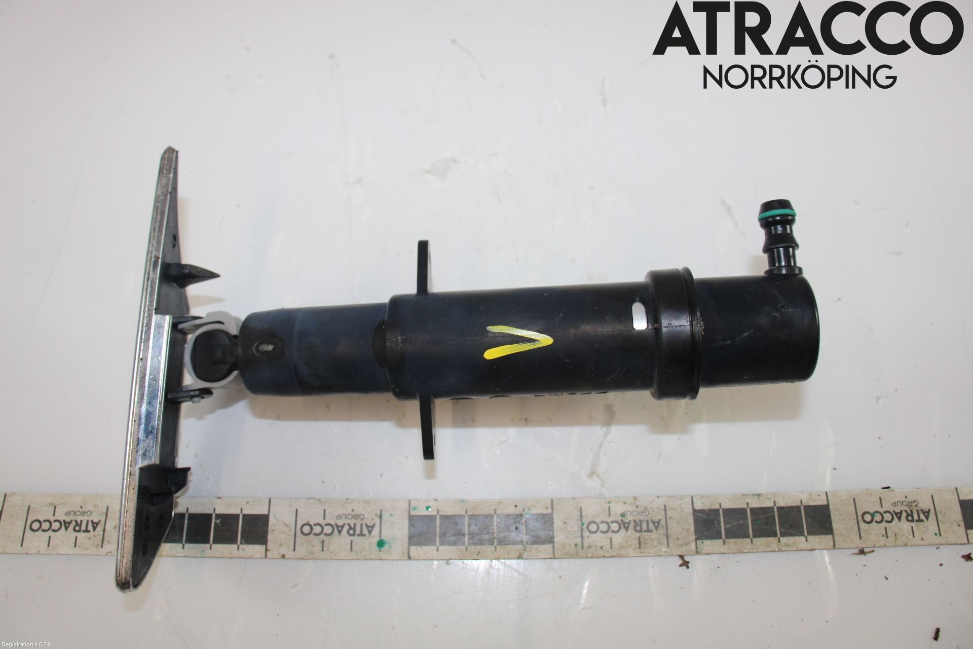 Ford KUGA 08-12 Spolarmunstycke Strålkastare