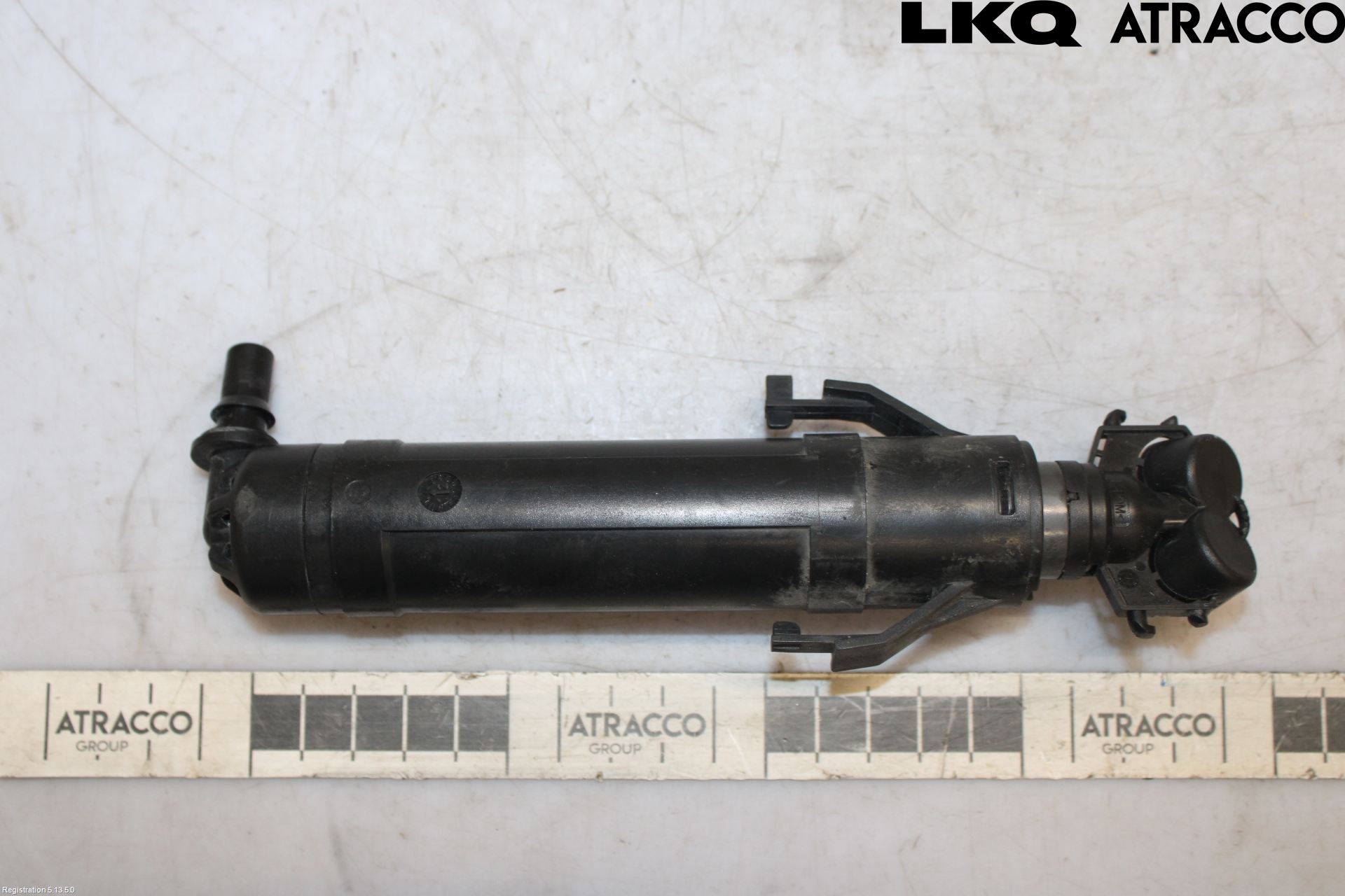 Volkswagen VW PASSAT 11-14 Spolarmunstycke Strålkastare