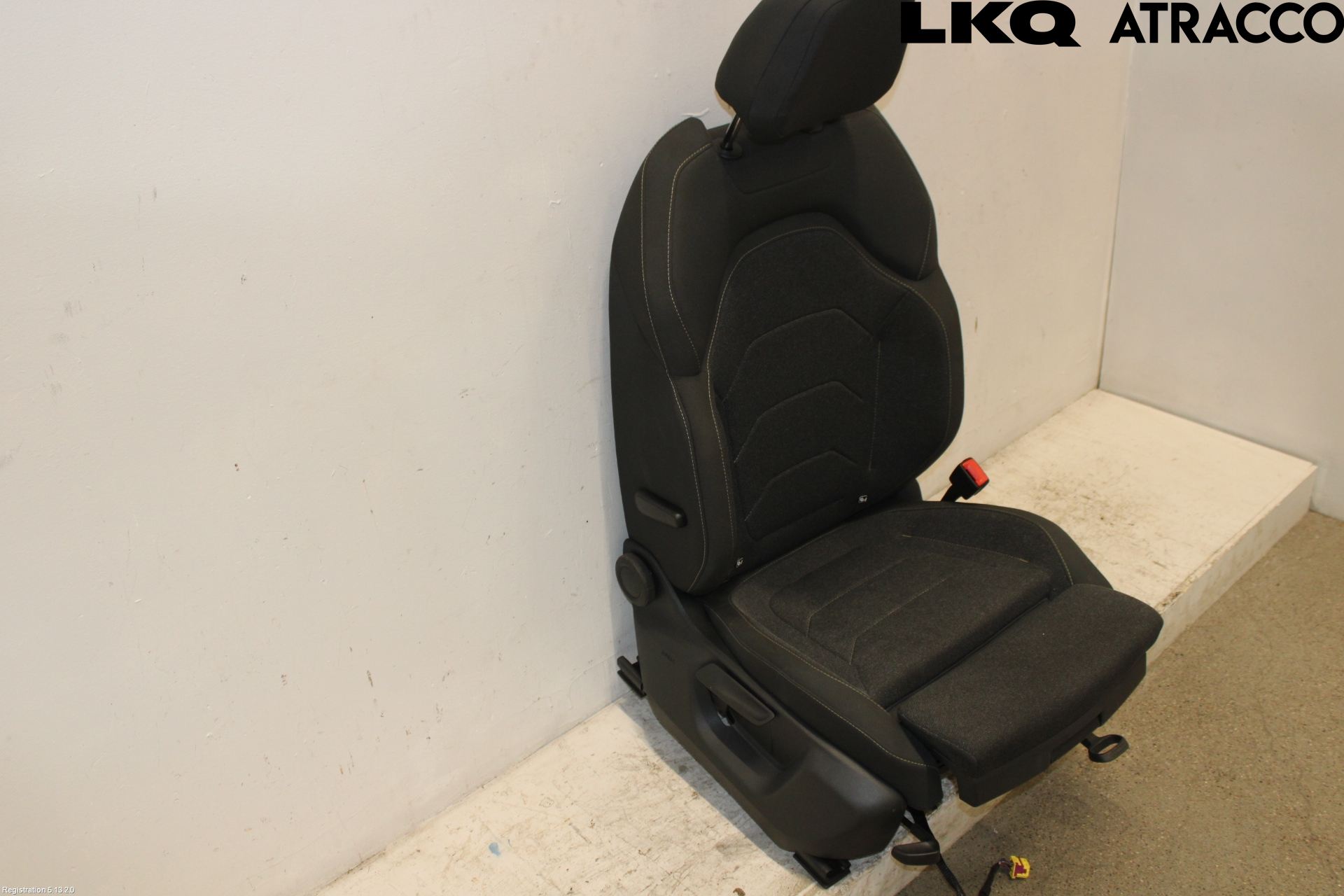 Skoda KODIAQ 24- Inredning Stol Fram Hö