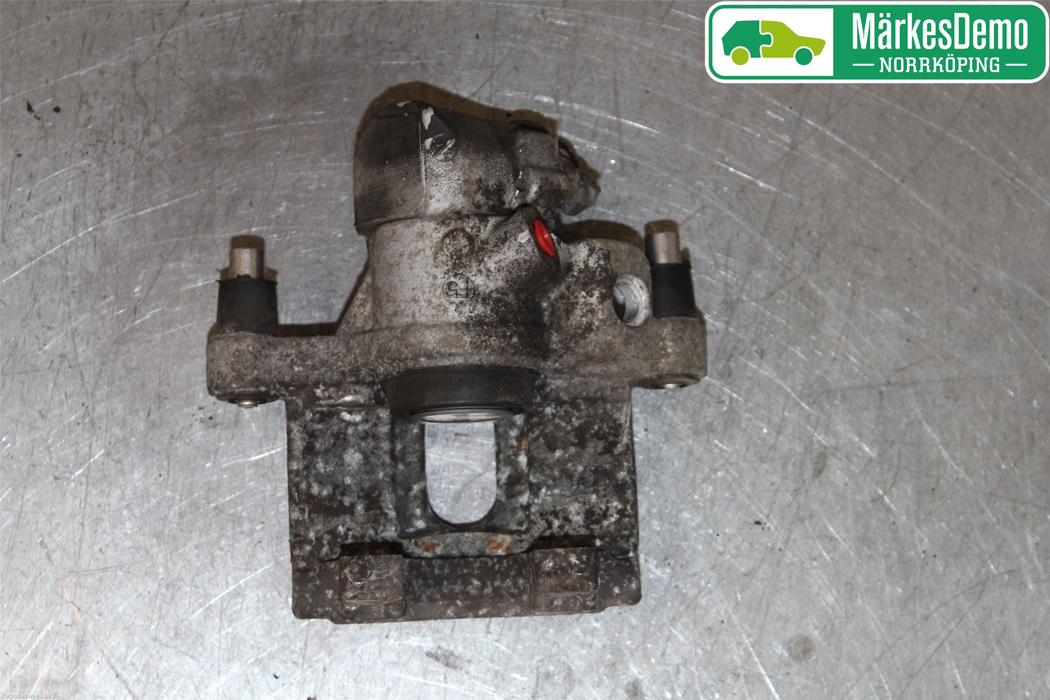 Volvo V40 12-19 Bromsok Bak Vänster