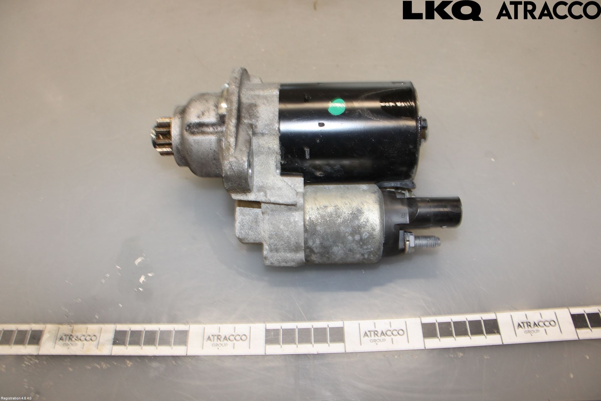 Volkswagen VW CADDY      04-10 Startmotor