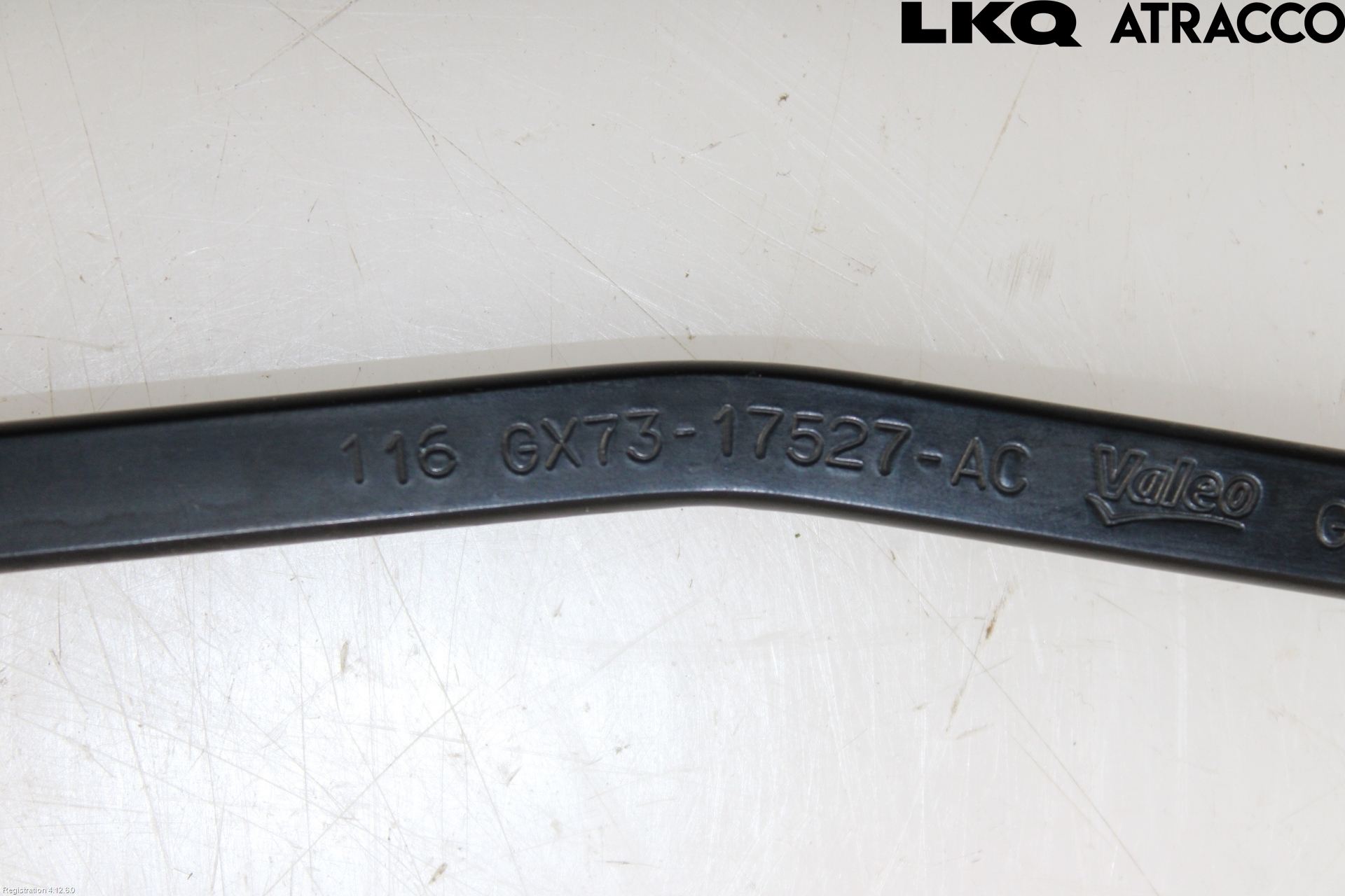 Jaguar XE (X760) 15-24 Torkararm Armar Vindruta