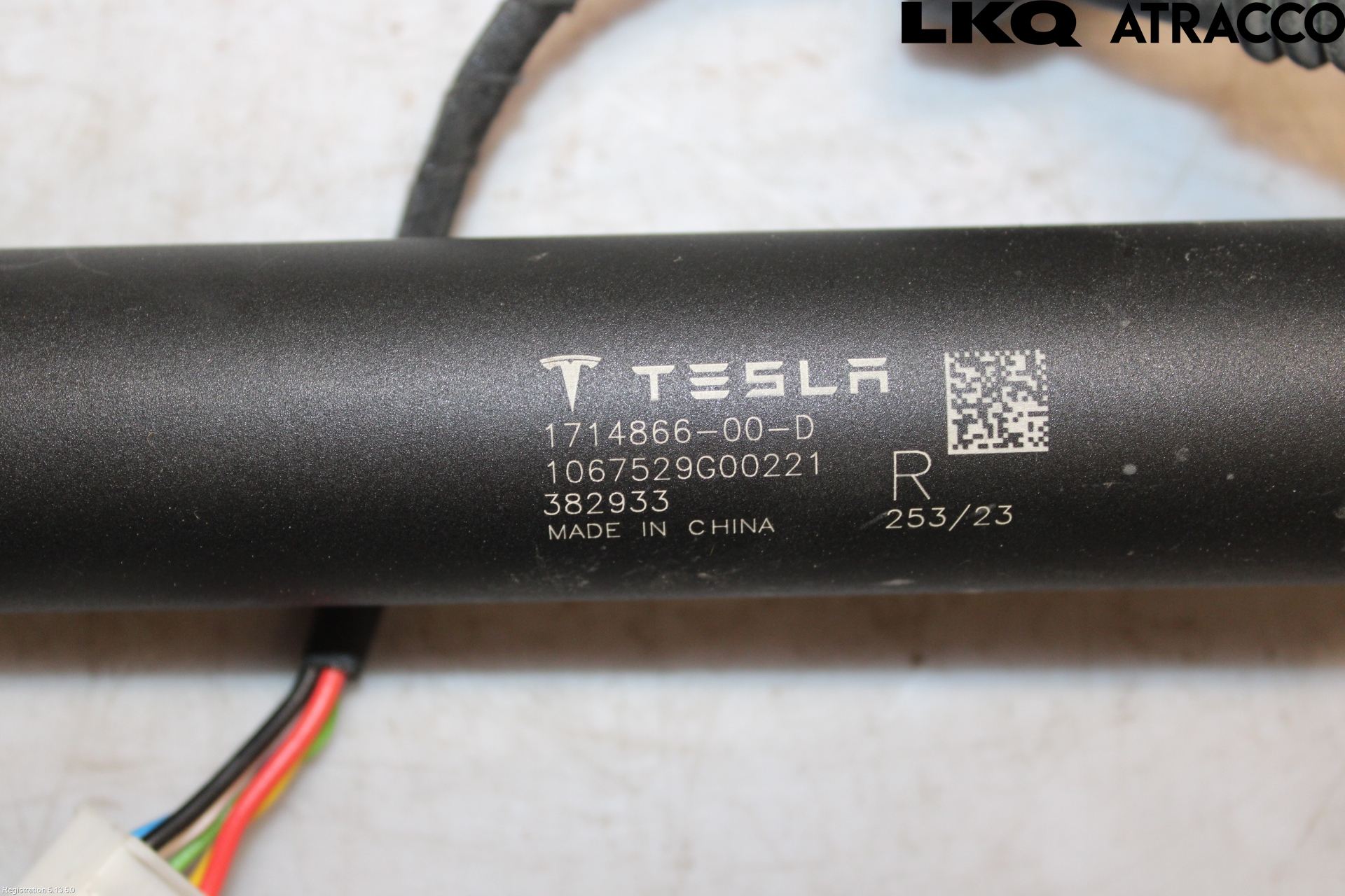 Tesla MODEL 3 17- Gasfjäder Baklucka