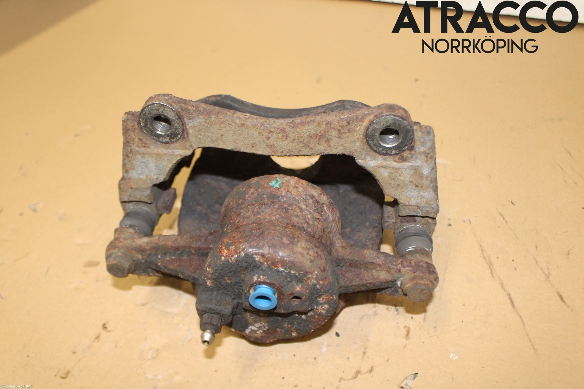 Toyota AVENSIS 07-08 Bromsok Fram Höger