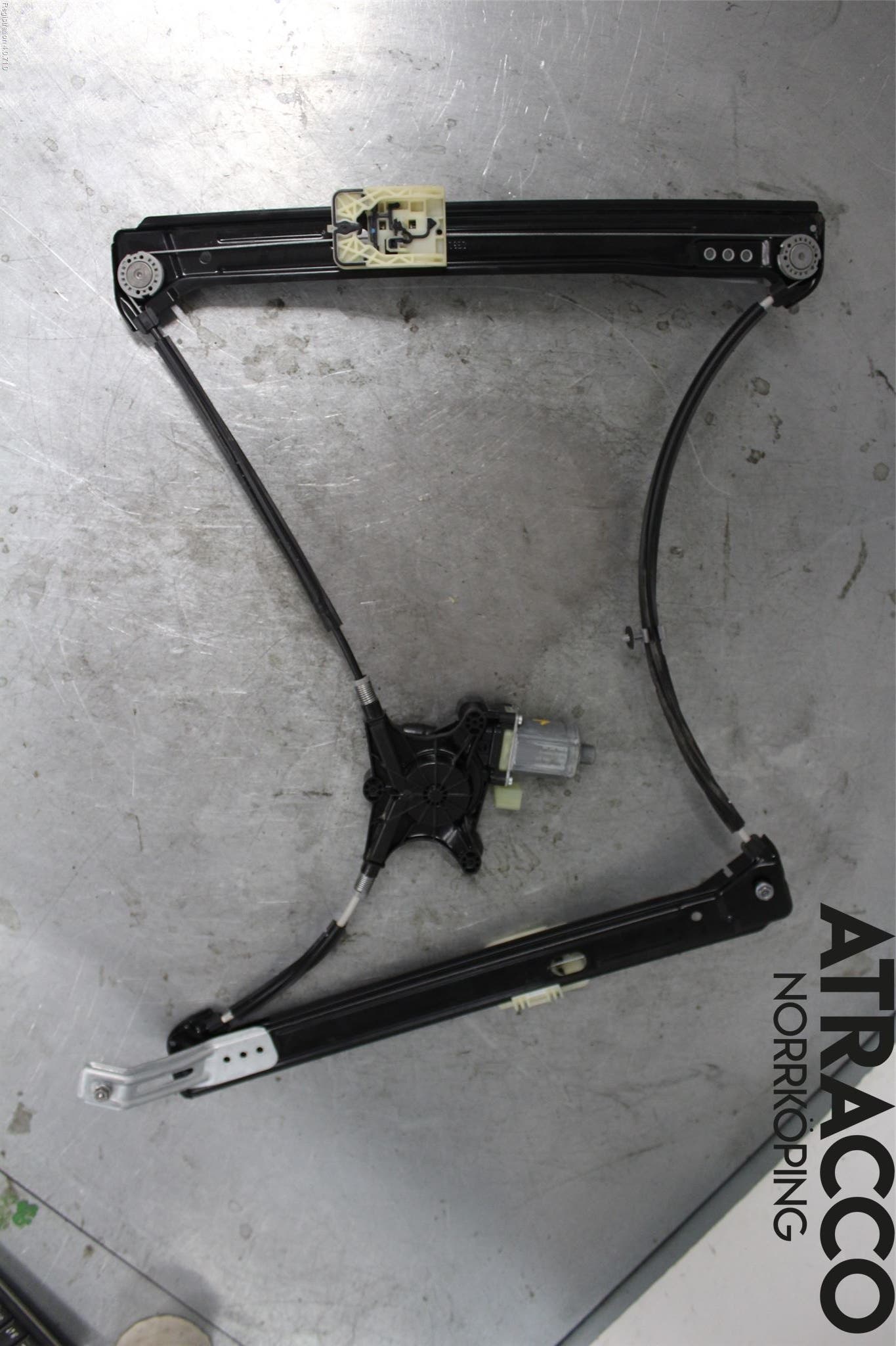 CUPRA ATECA 19- Fönsterhissmotor