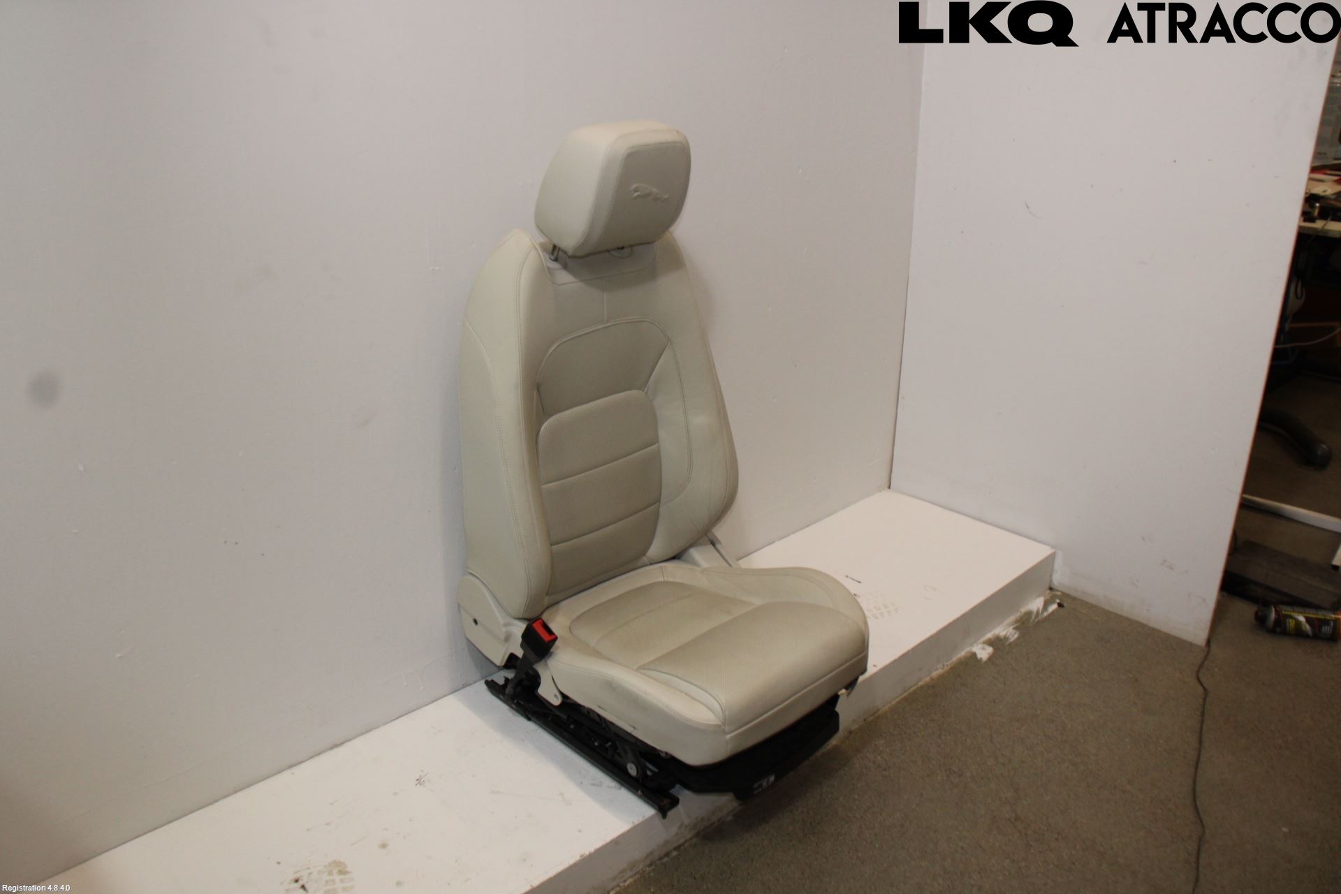 Jaguar I-PACE 18- Inredning Stol Fram Vä