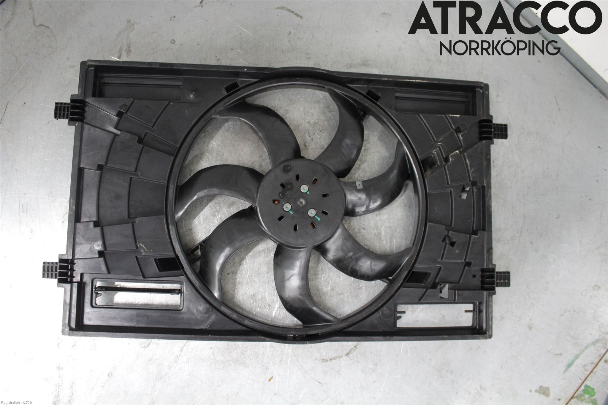 Skoda KAROQ 18- Kylfläkt El