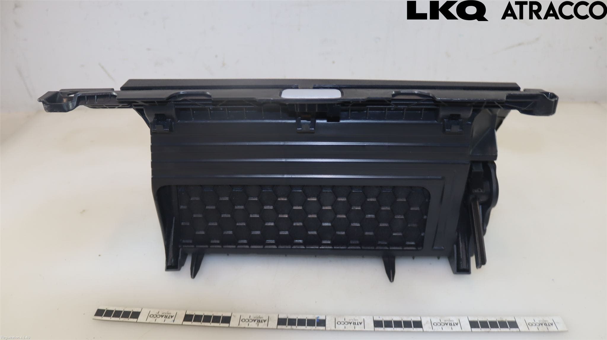 Alfa VW PASSAT 24- Handskfack