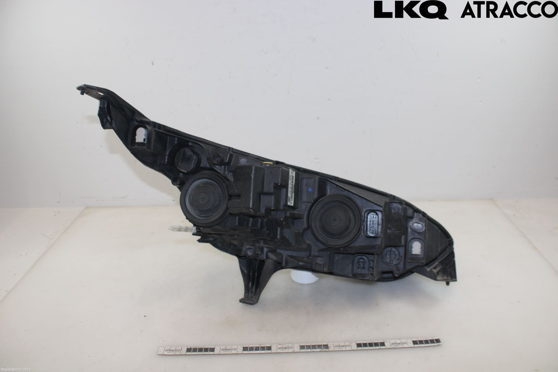 Ford TRANSIT/TOURNEO CONNECT 13-22 Strålkastare Vänster