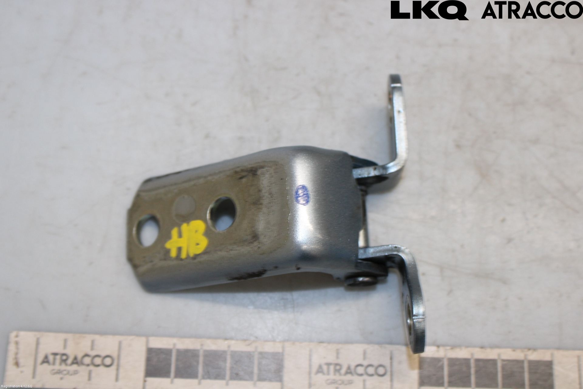 Toyota AURIS 13-19 Dörrgångjärn