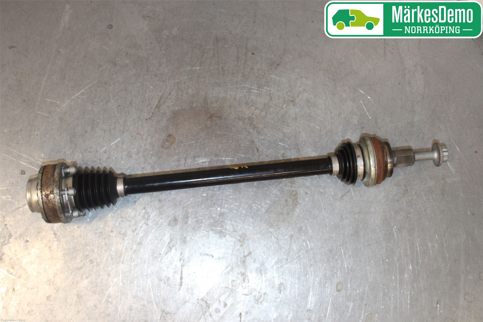 Volkswagen VW GOLF / E-GOLF VII 13-20 Drivaxel Bak Vänster