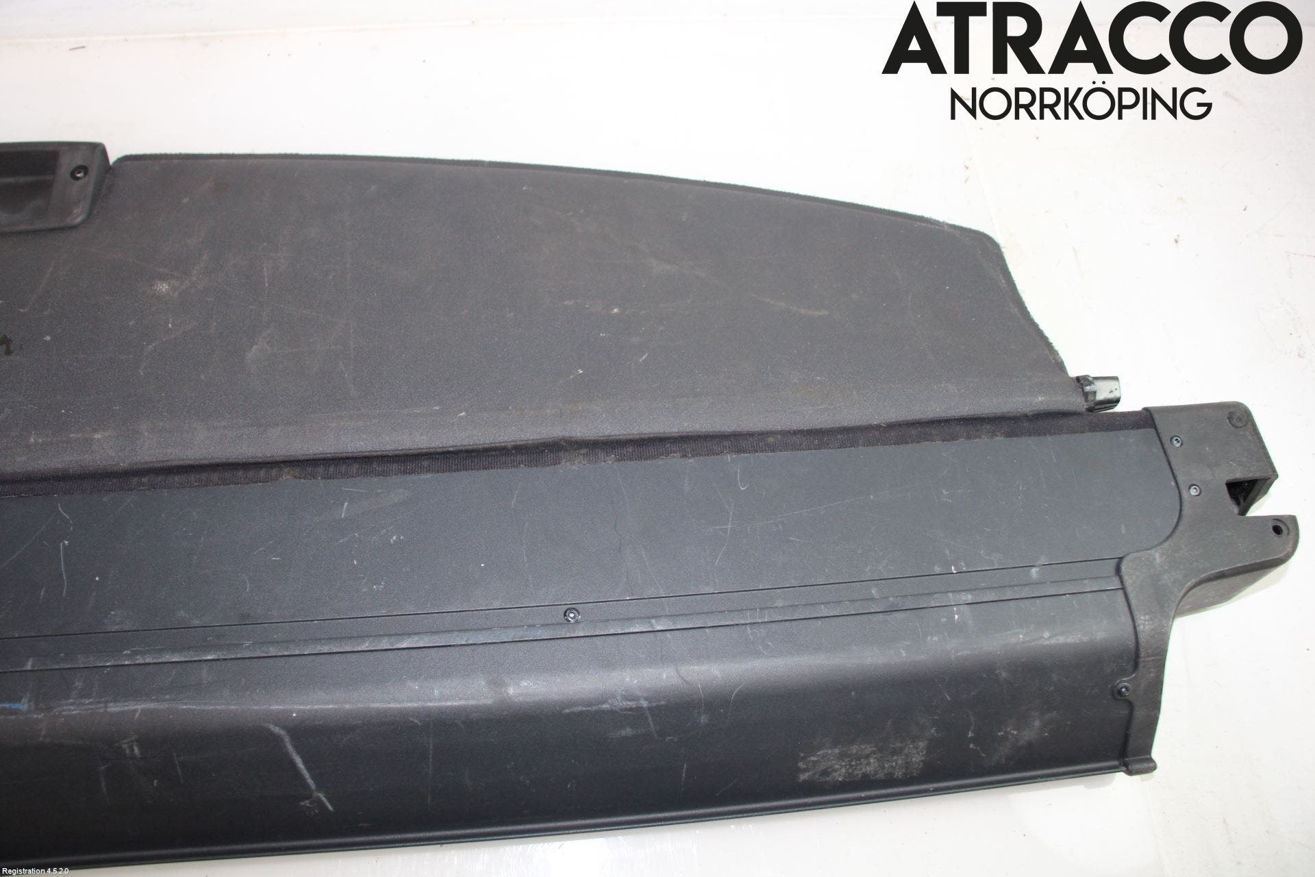 Toyota AVENSIS 03-06 Hatthylla