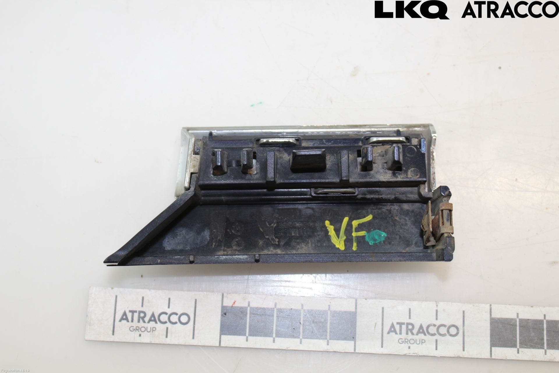 Volkswagen VW PASSAT 15-19 Sidokjol Vä