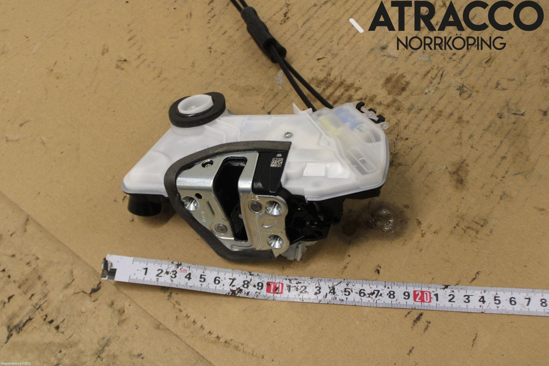 Toyota RAV4 19- Låskista-Dörrlås