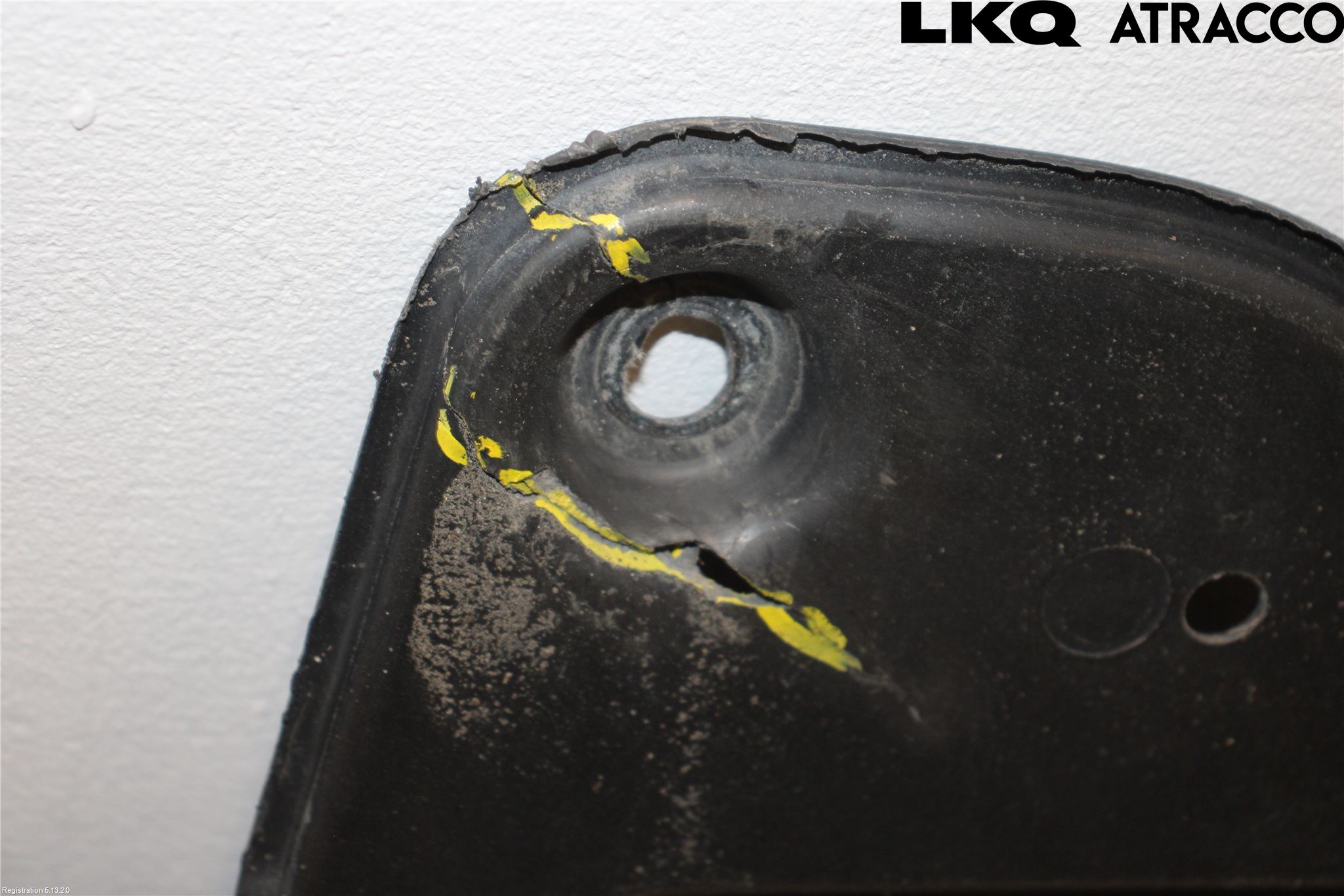 Volkswagen VW GOLF / E-GOLF VII 13-20 Hasplåt Plåt-Plast