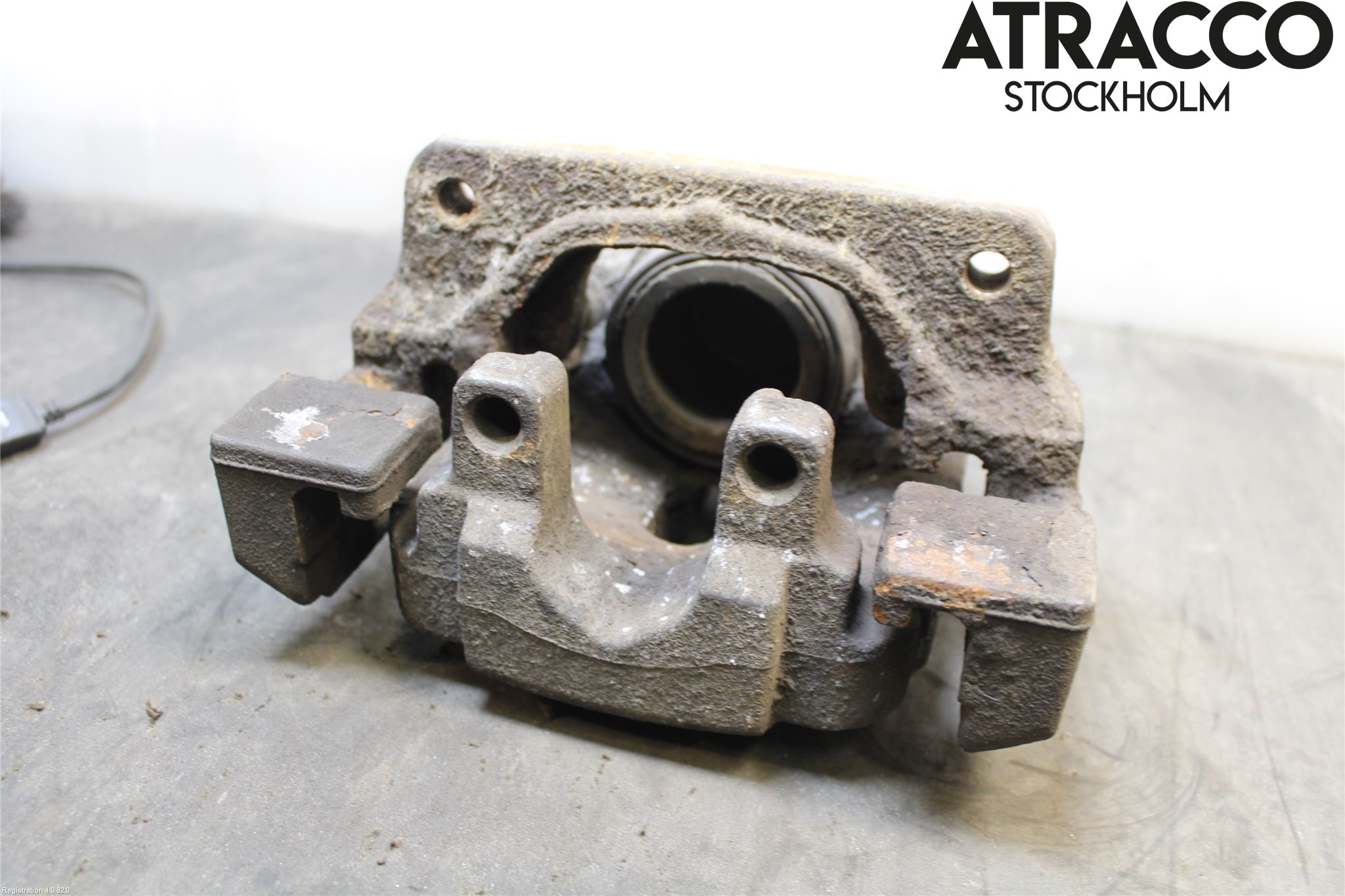 BMW 5 F10/F11/F18 09-17 Bromsok Fram Höger