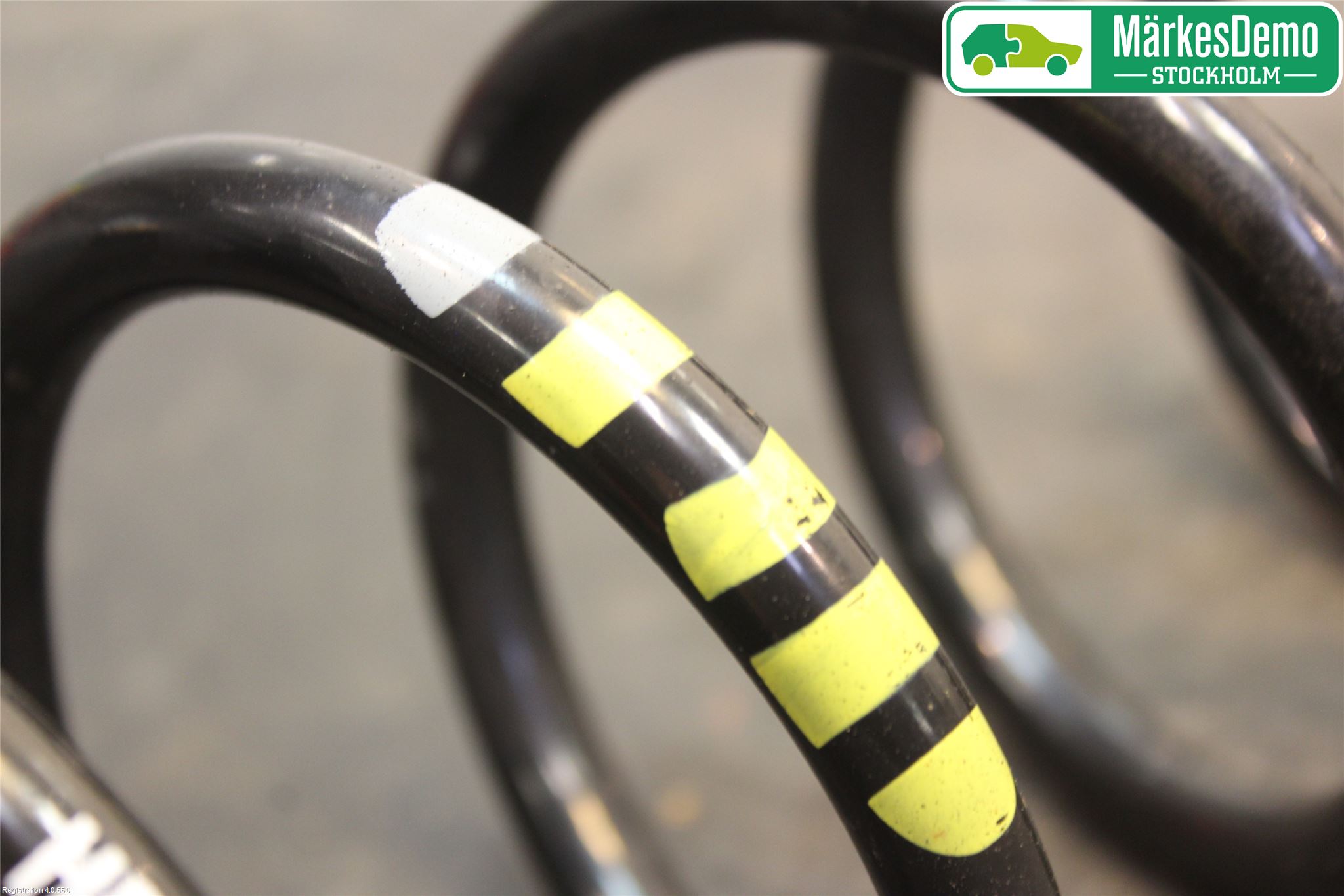 Audi Q3 8U 12-18 Fjäder Bak