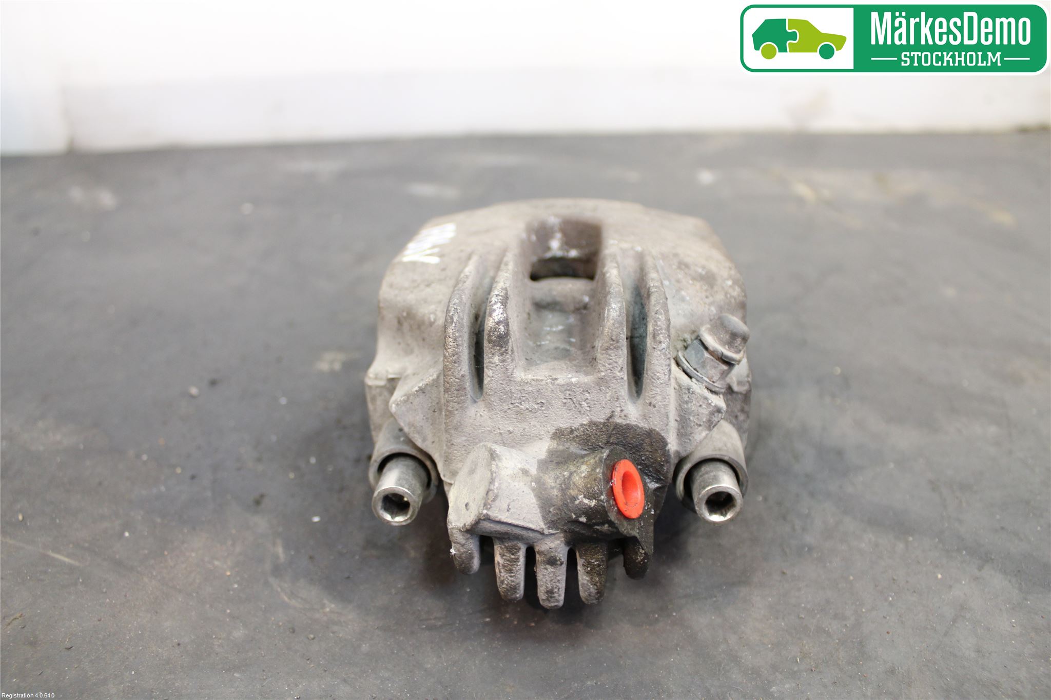 BMW 5 E39 95-04 Bromsok Bak Vänster