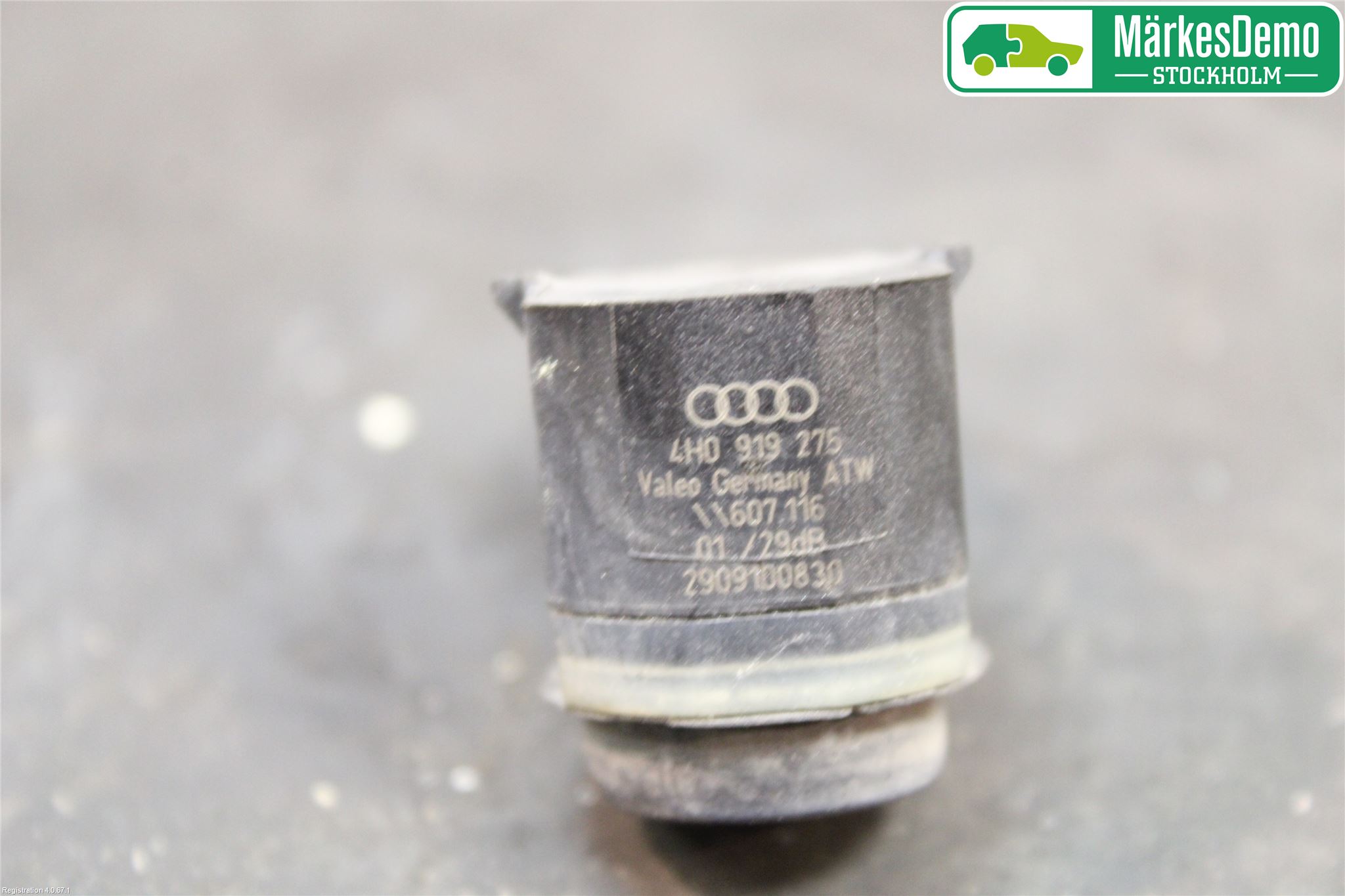 Skoda SUPERB 09-15 Parkeringshjälp Frontsensor