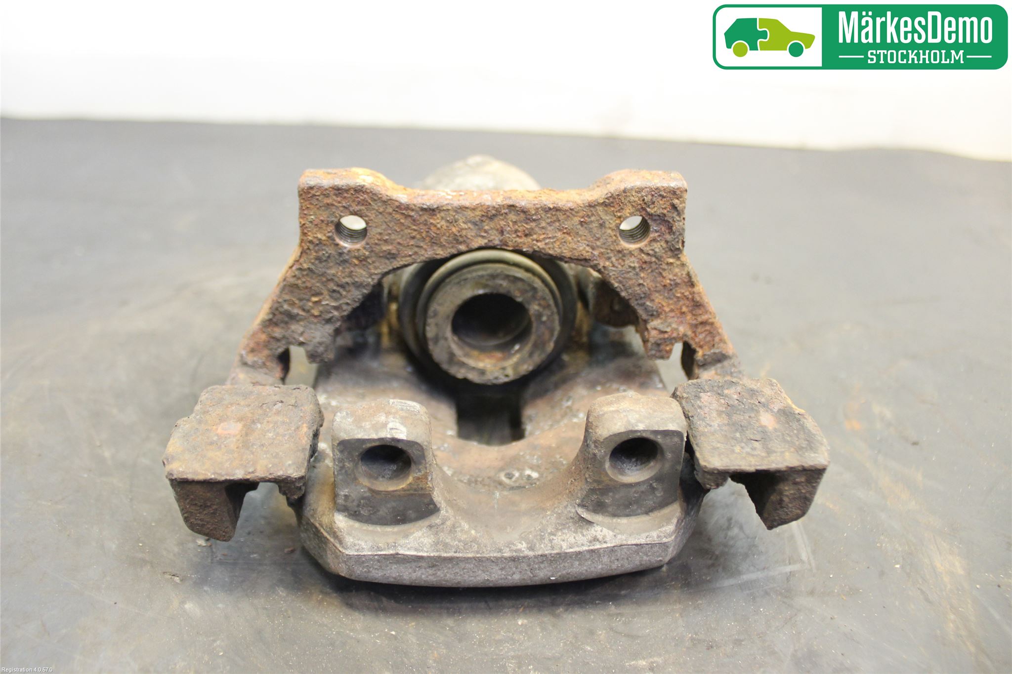 BMW 5 E39 95-04 Bromsok Bak Vänster