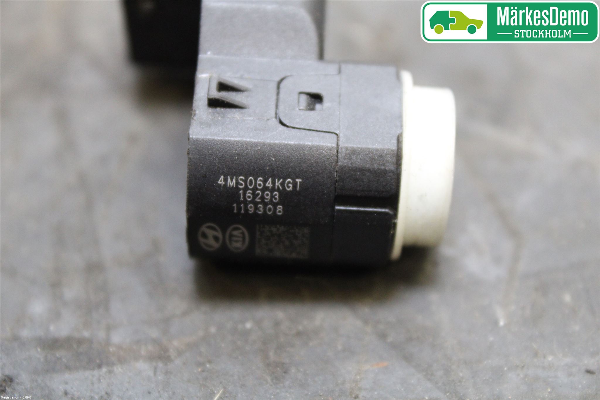 Kia SORENTO 15-20 Parkeringshjälp Frontsensor