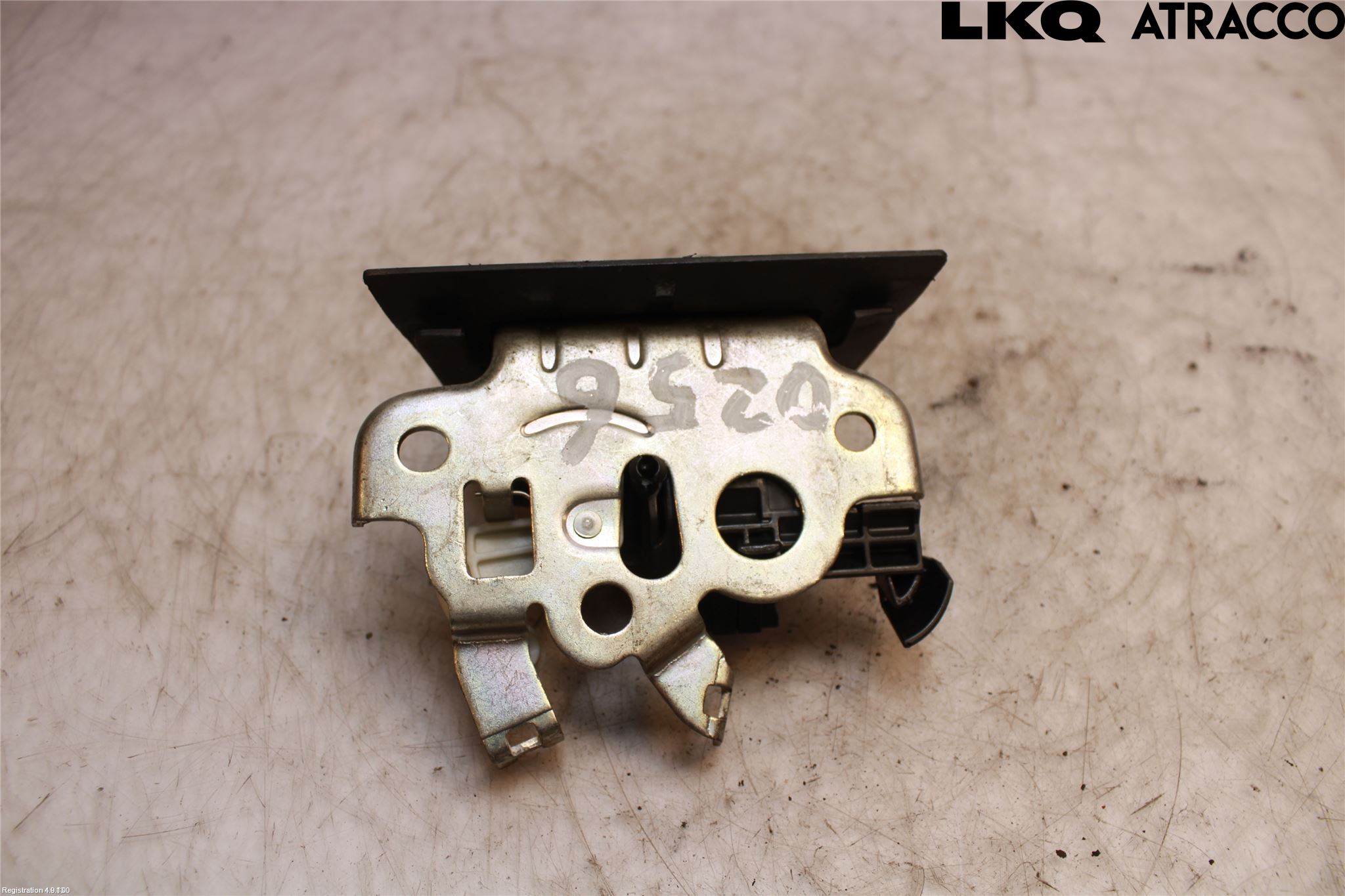 Audi A4 12-15 Låskista Baklucka