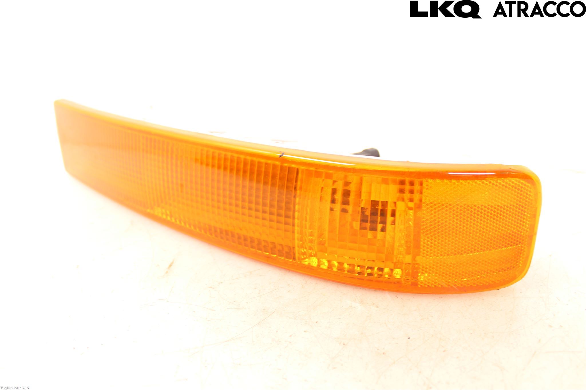 Chevrolet EXPRESS Blinkers Fram Höger