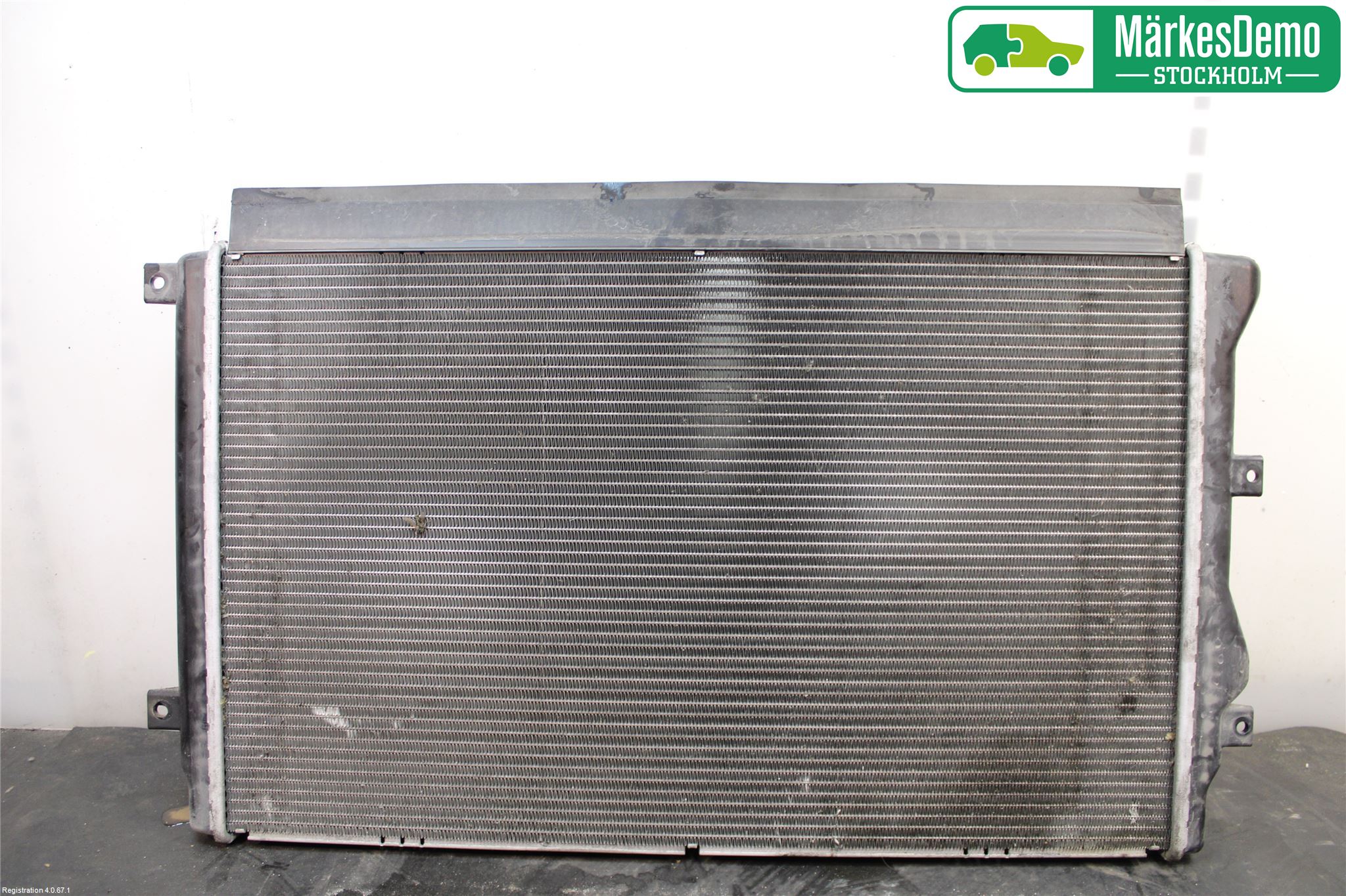 Skoda SUPERB 09-15 Kylare Aut